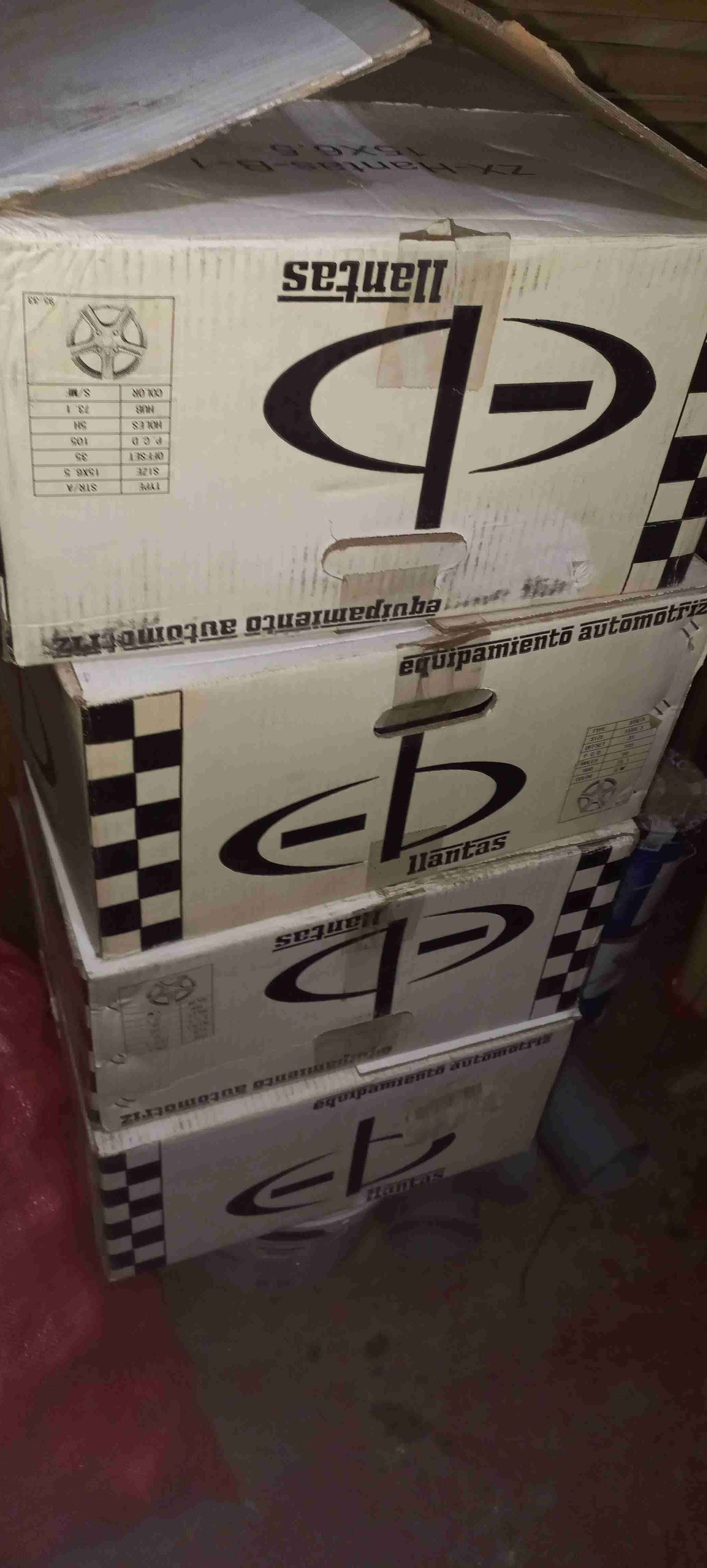 Llanta de acero para auto - miniatura 5