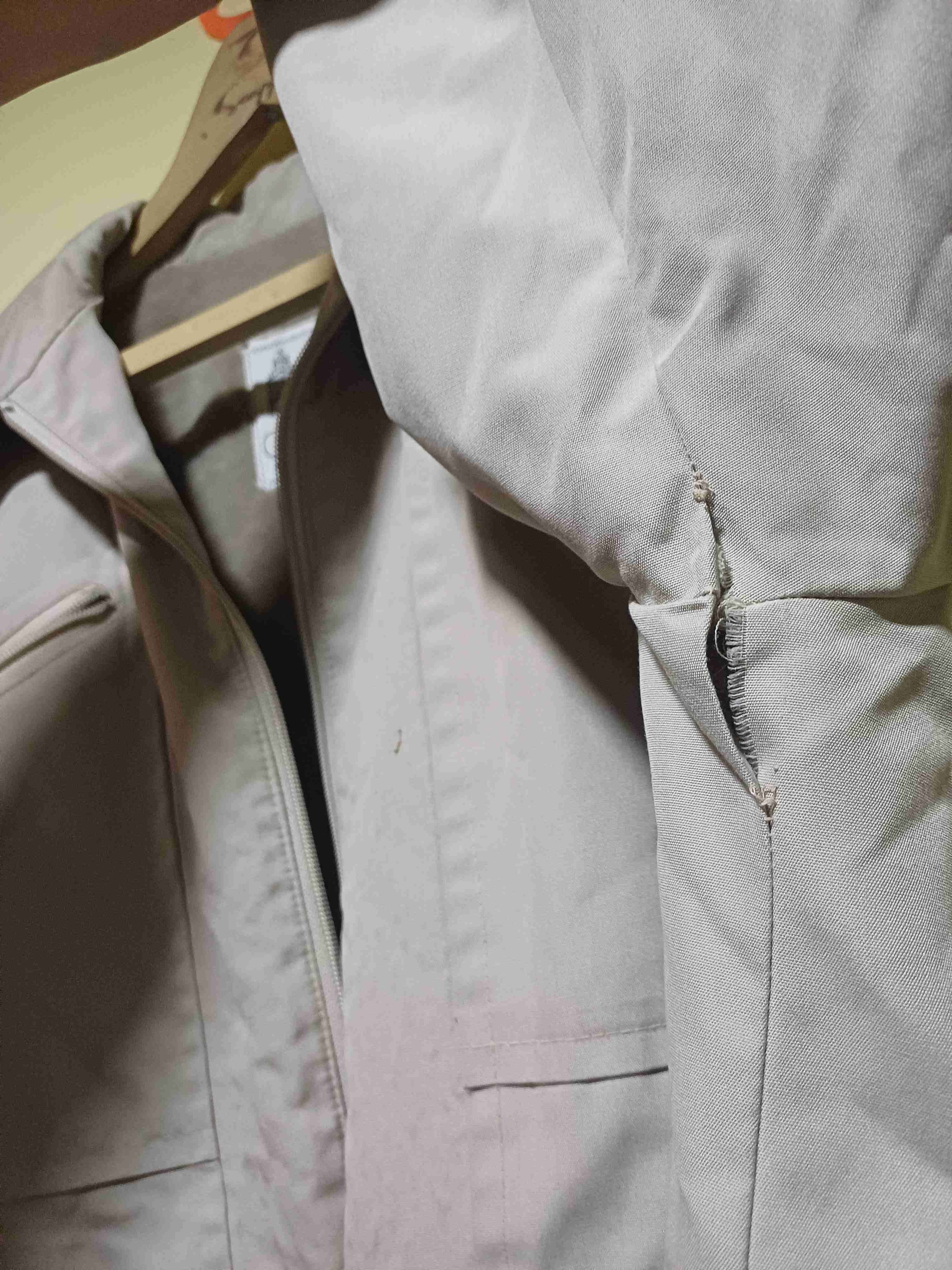 Chaqueta beige con bolsillos - miniatura 6