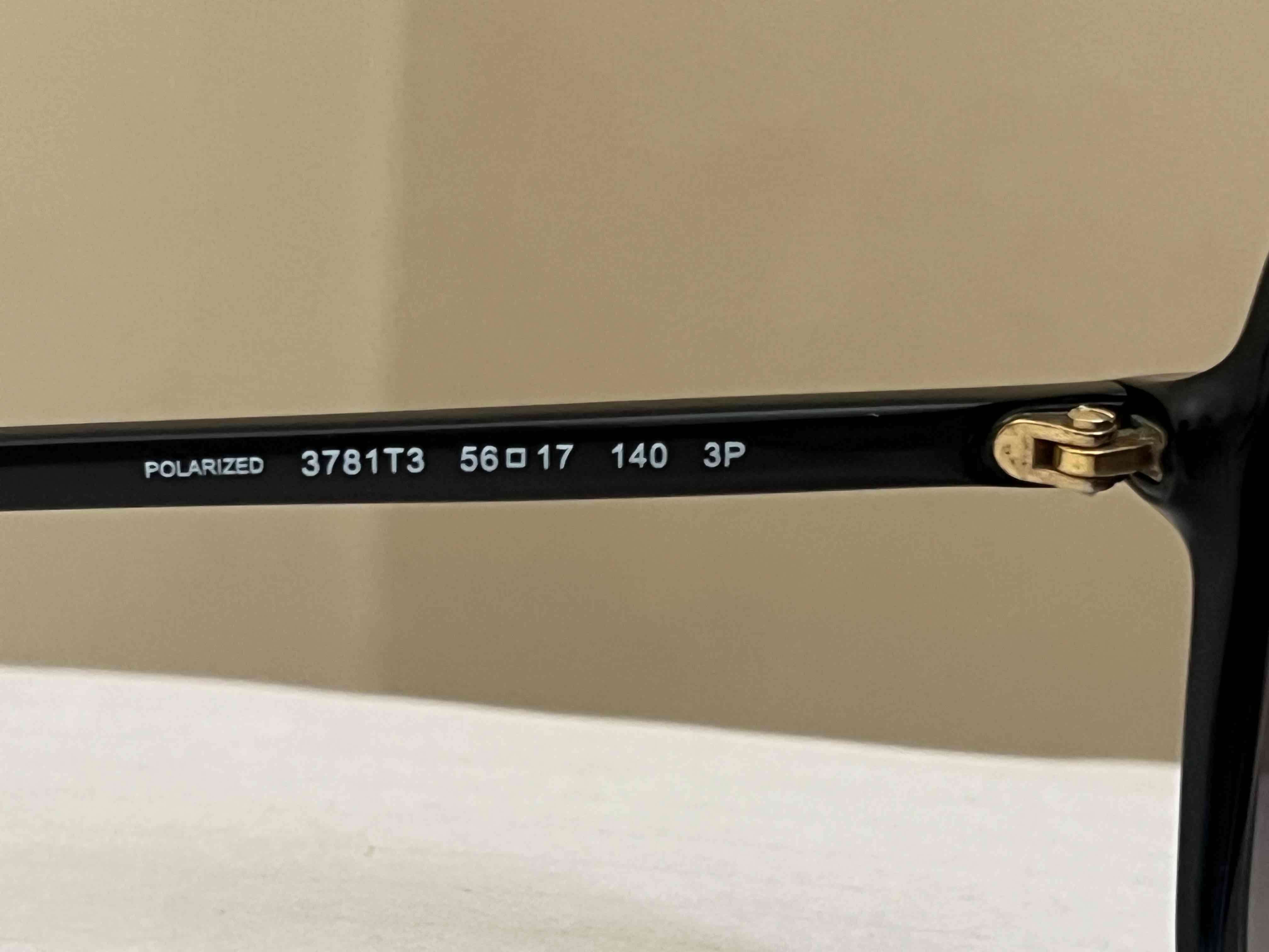 Gafas de sol Michael Kors negras - miniatura 3