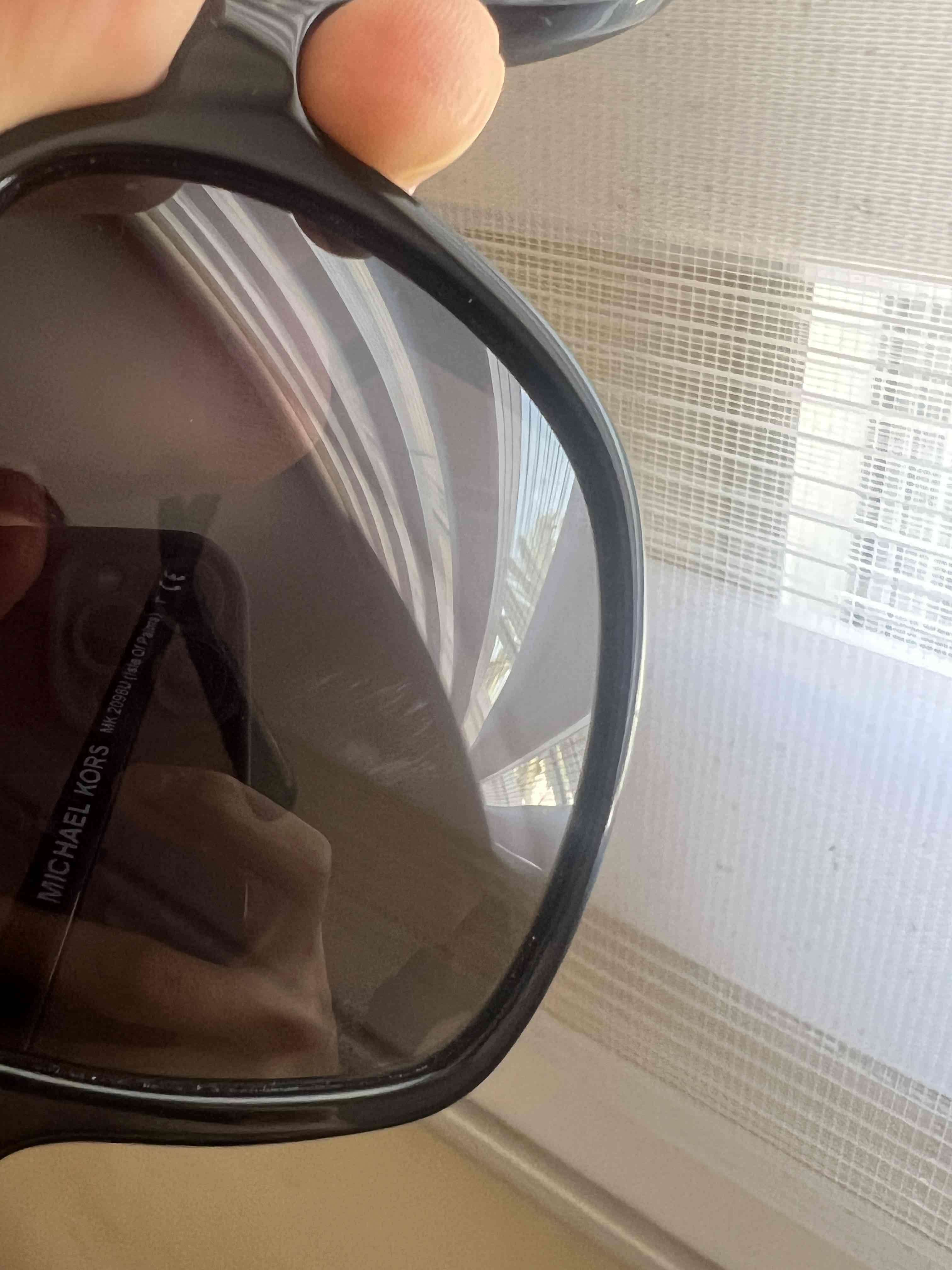 Gafas de sol Michael Kors negras - miniatura 5
