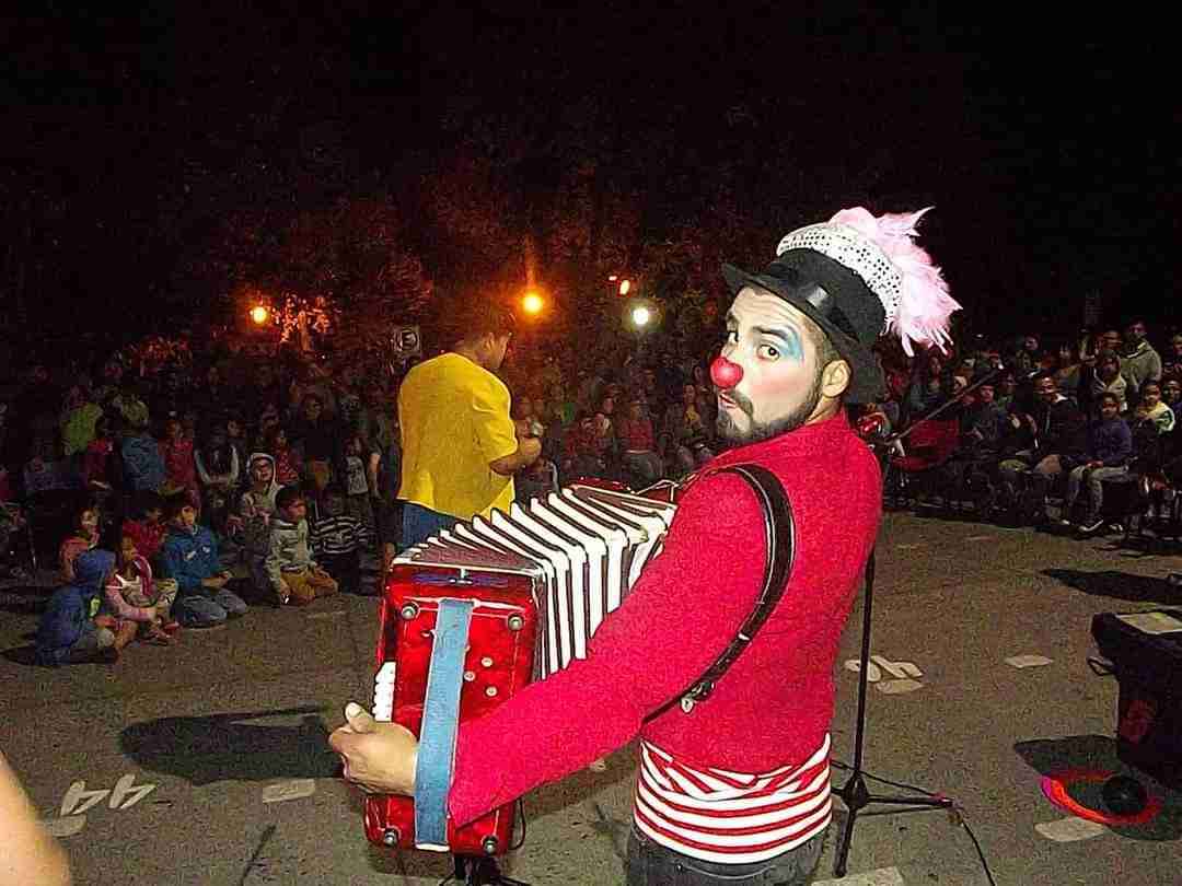 Animación cumpleaños, recepciónes matrimonios,etc - miniatura 1