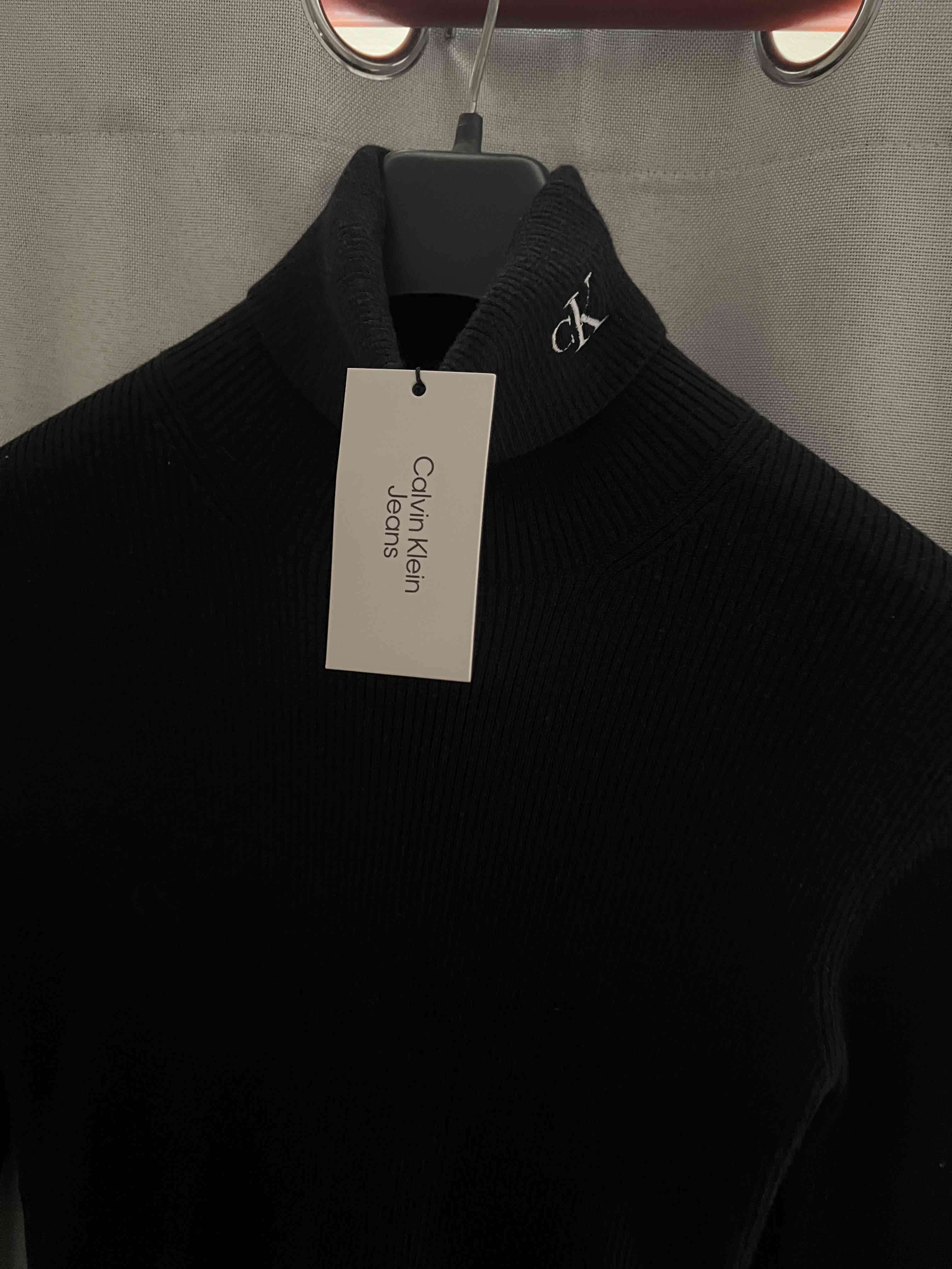 Vestido negro Calvin Klein - miniatura 2