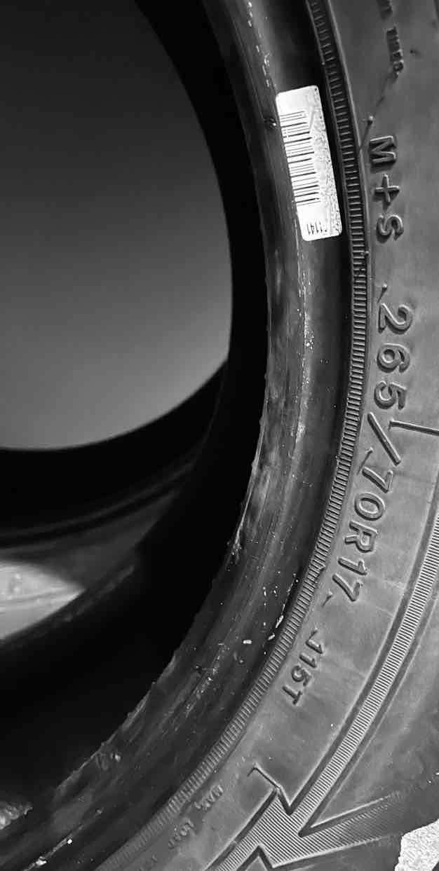 Neumático Goodyear usado - miniatura 2