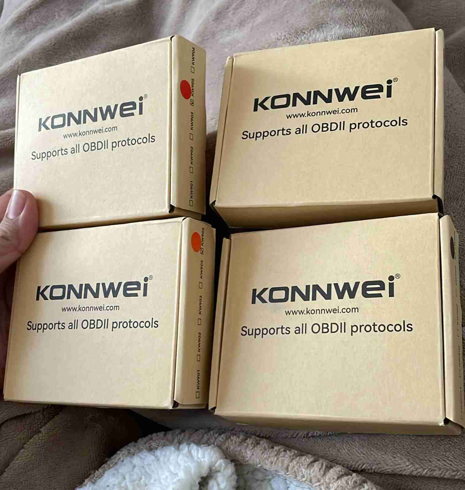 Escáner Automotriz Konnwei KW905 - miniatura 3