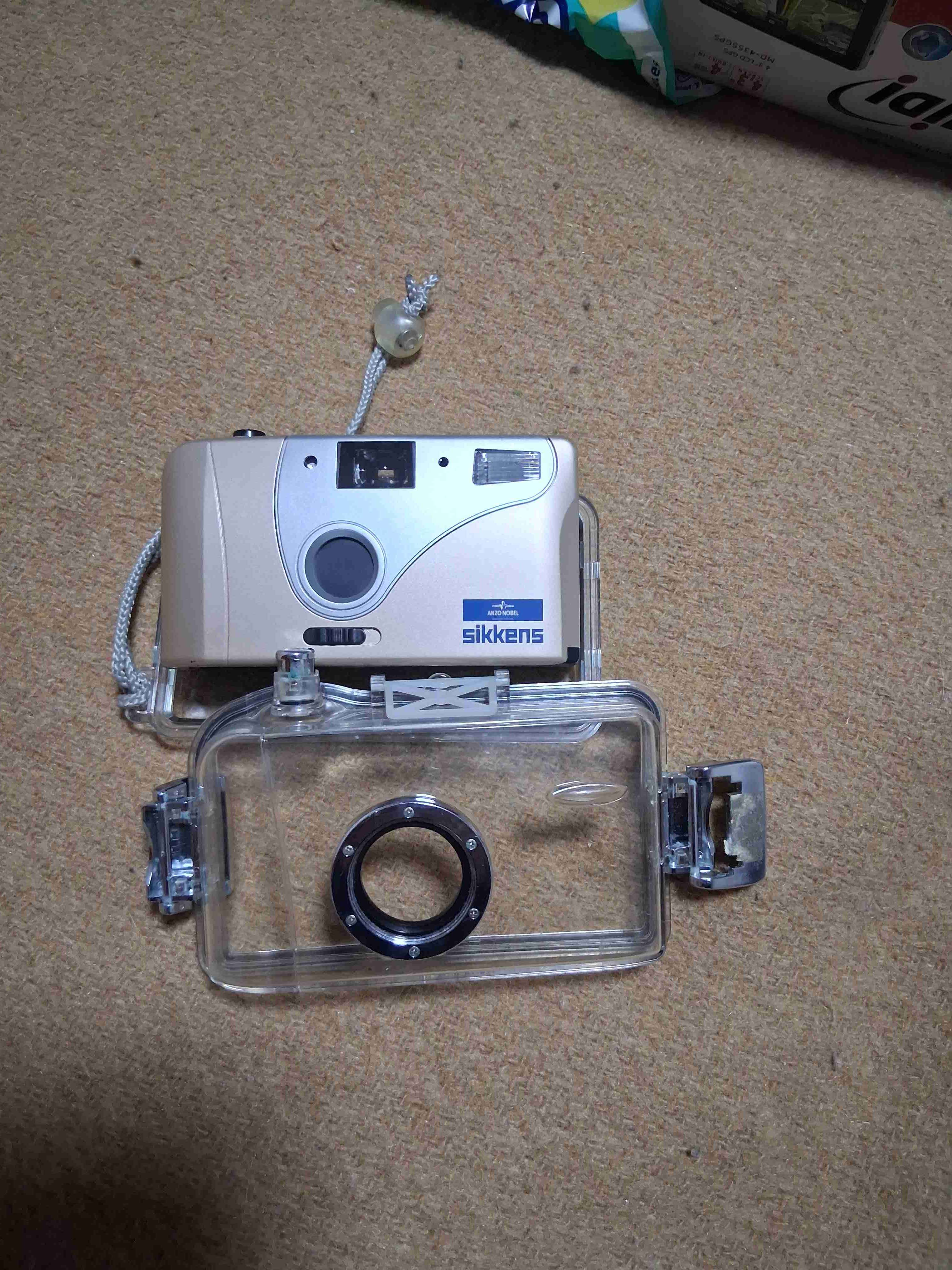 Cámara submarina Sikkens - miniatura 2