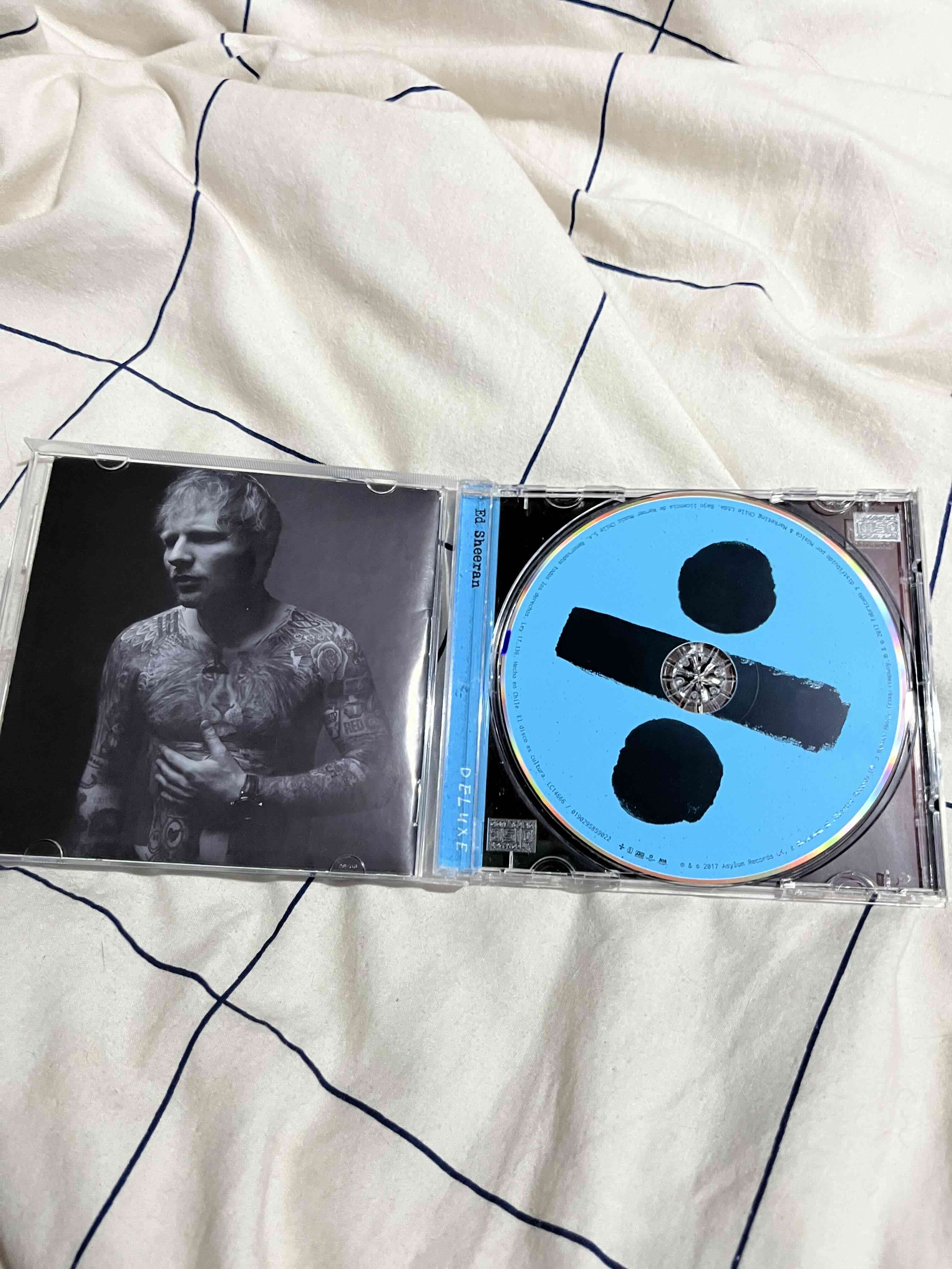 Álbum Divide Edición Deluxe - ED SHEERAN - miniatura 3