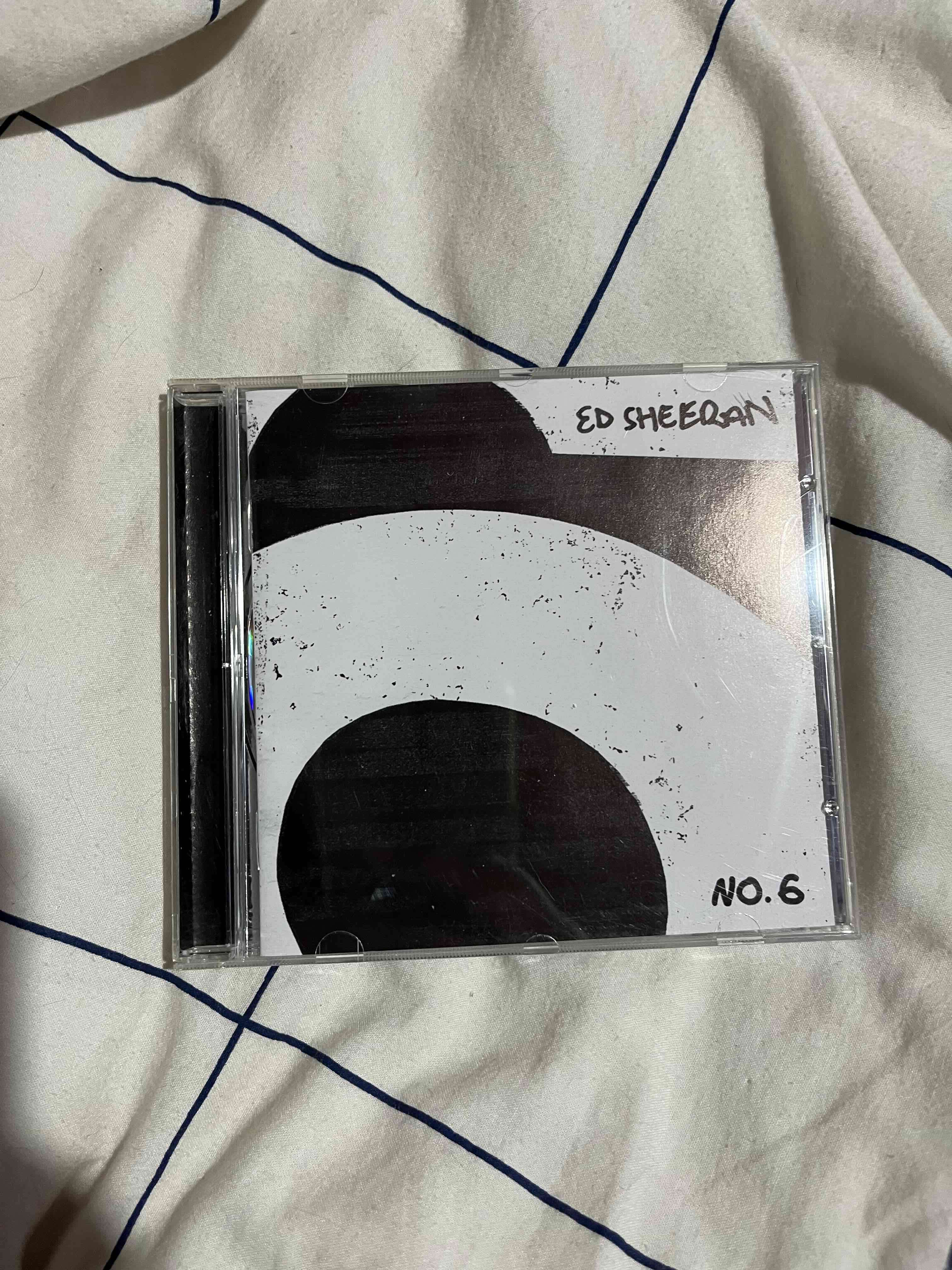 Ed Sheeran No.6 Collaborations Project - miniatura 1