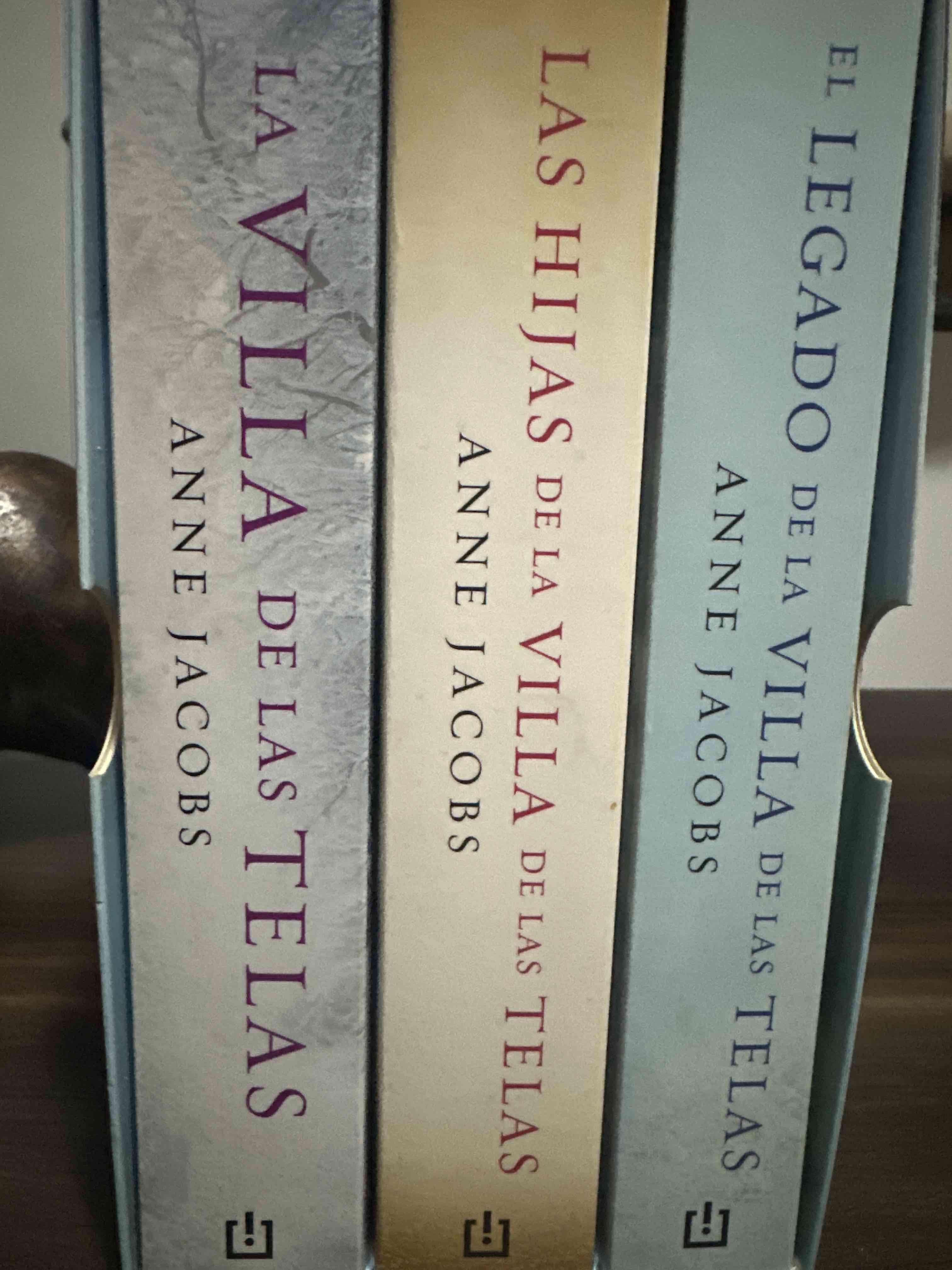 Trilogía La Villa de las Telas - miniatura 2