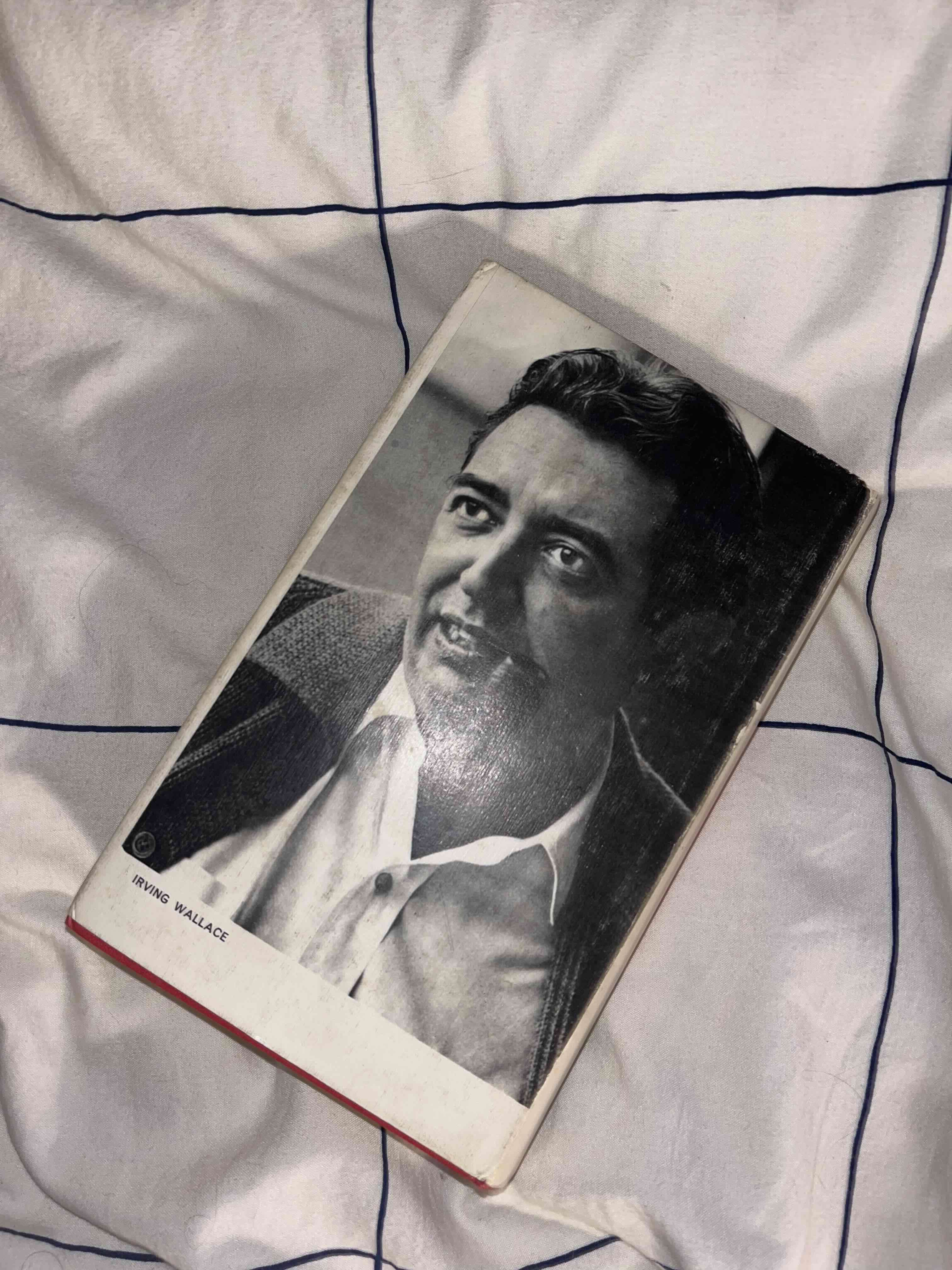 Libro 'Los Siete Minutos' de Irving Wallace - miniatura 3