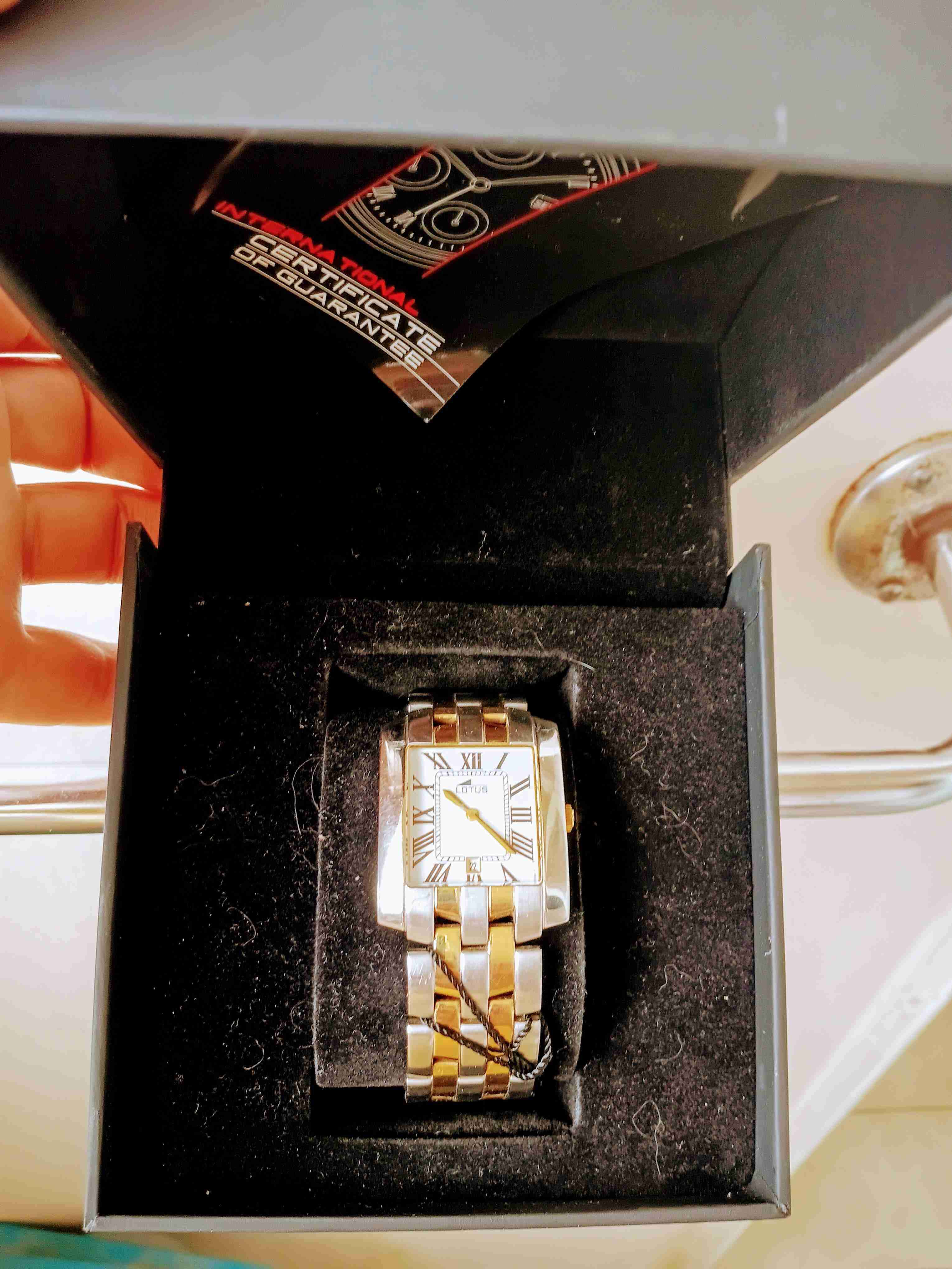 Reloj Lotus de pulsera metálica - miniatura 2