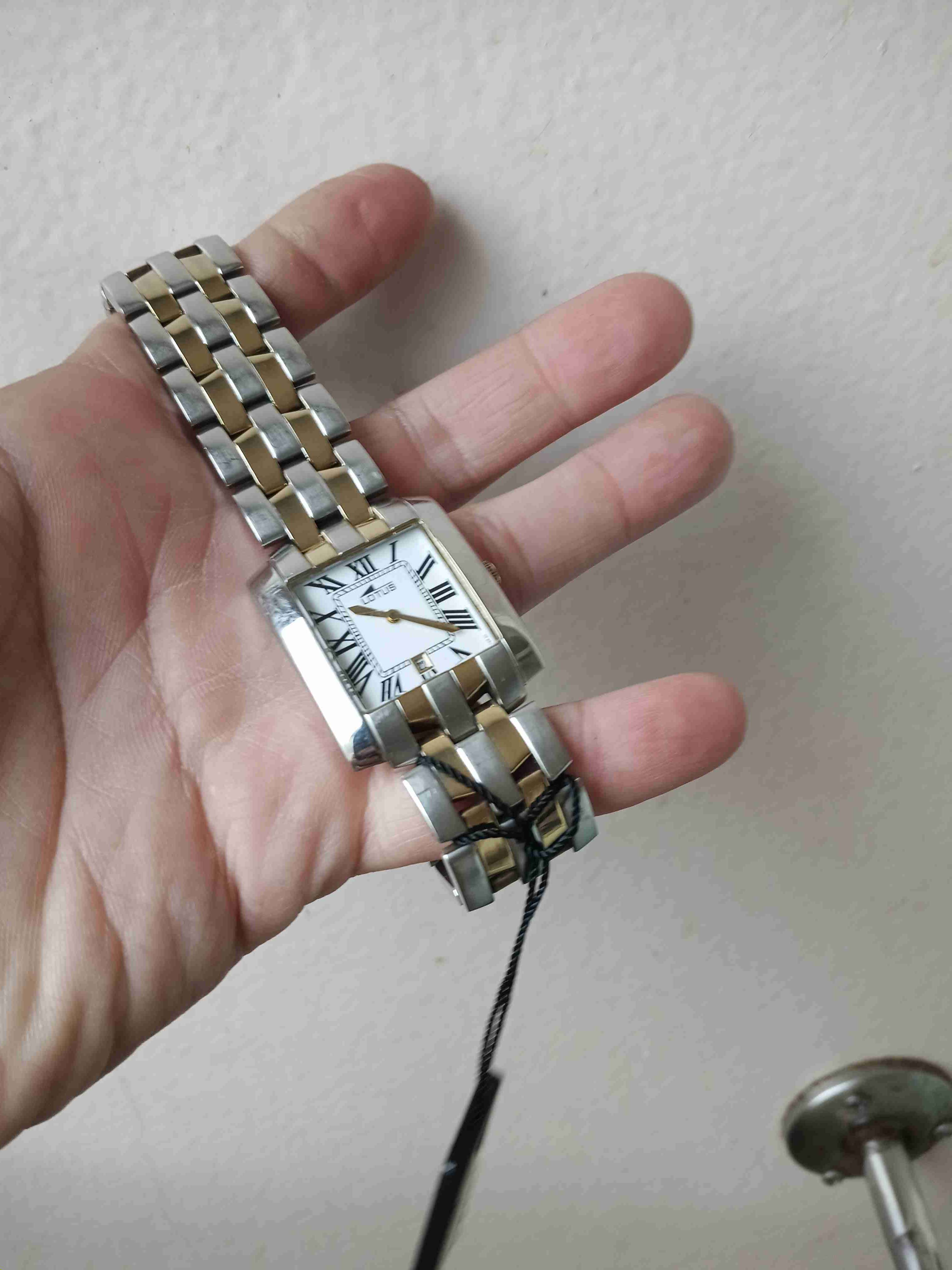Reloj Lotus de pulsera metálica - miniatura 6