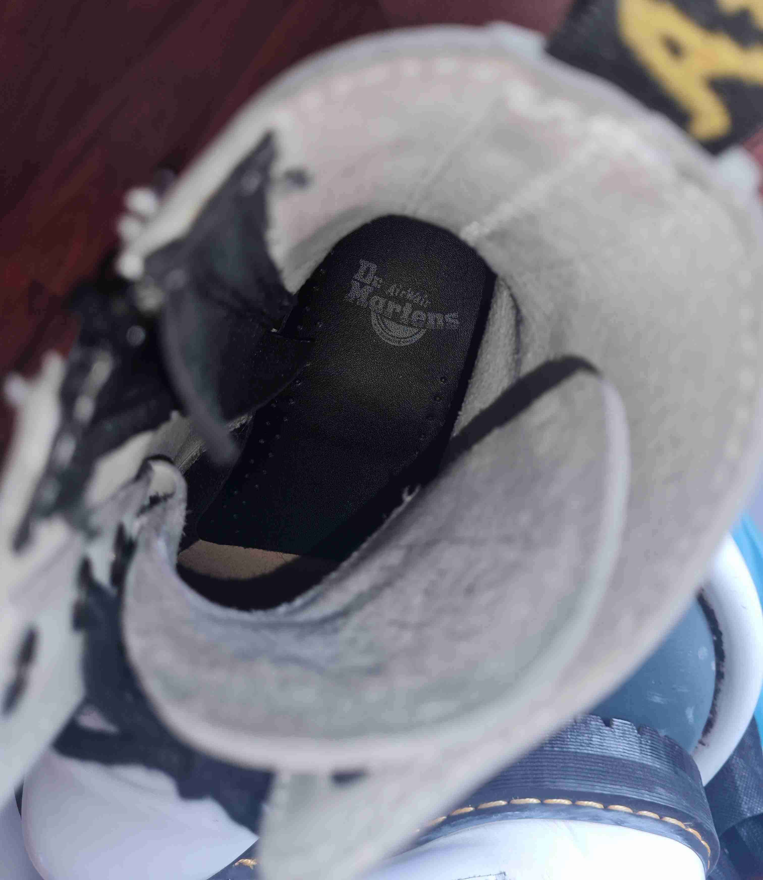 Botas blancas con cordones dr martens - miniatura 5