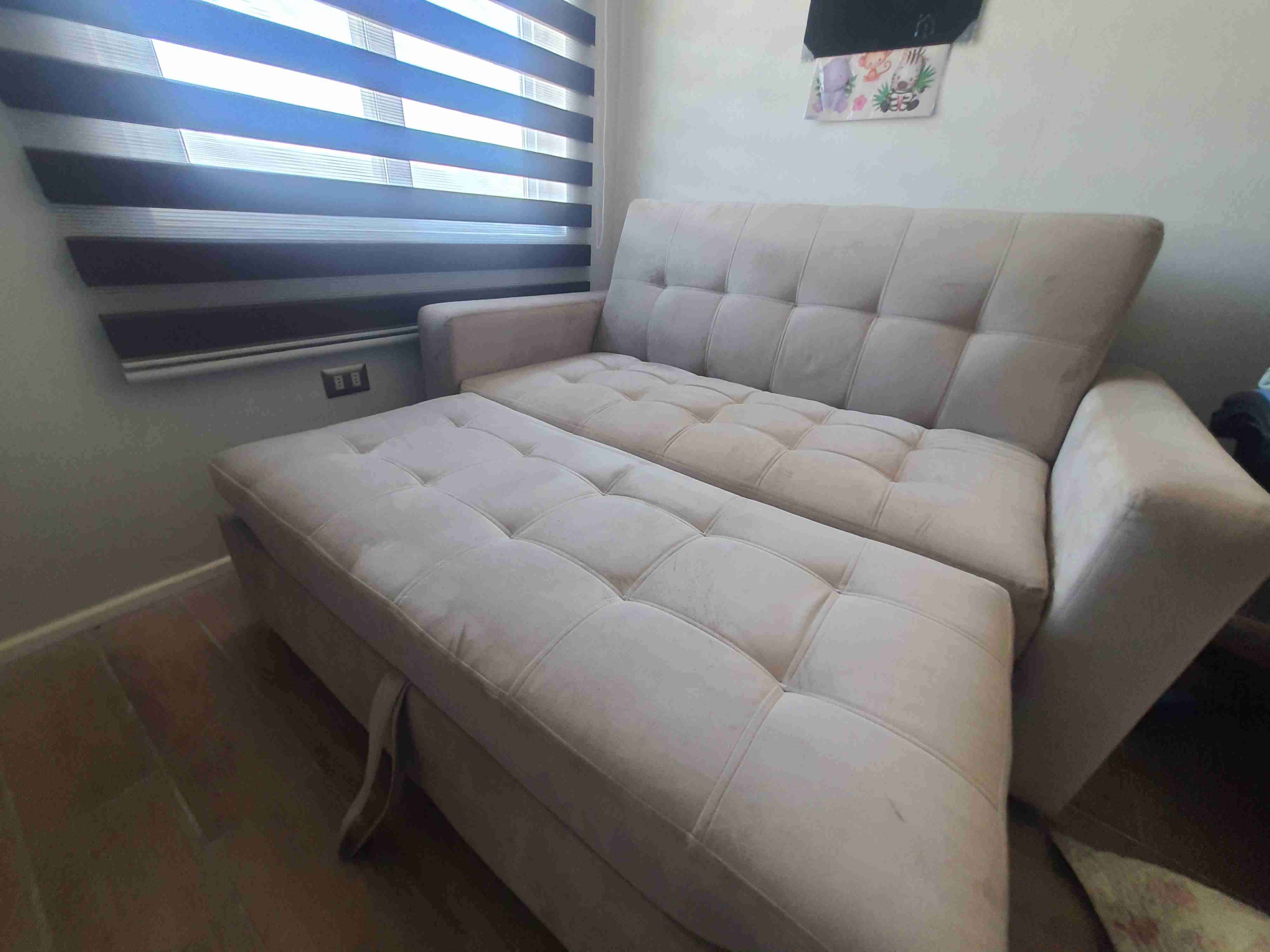 Sofá cama beige - miniatura 3