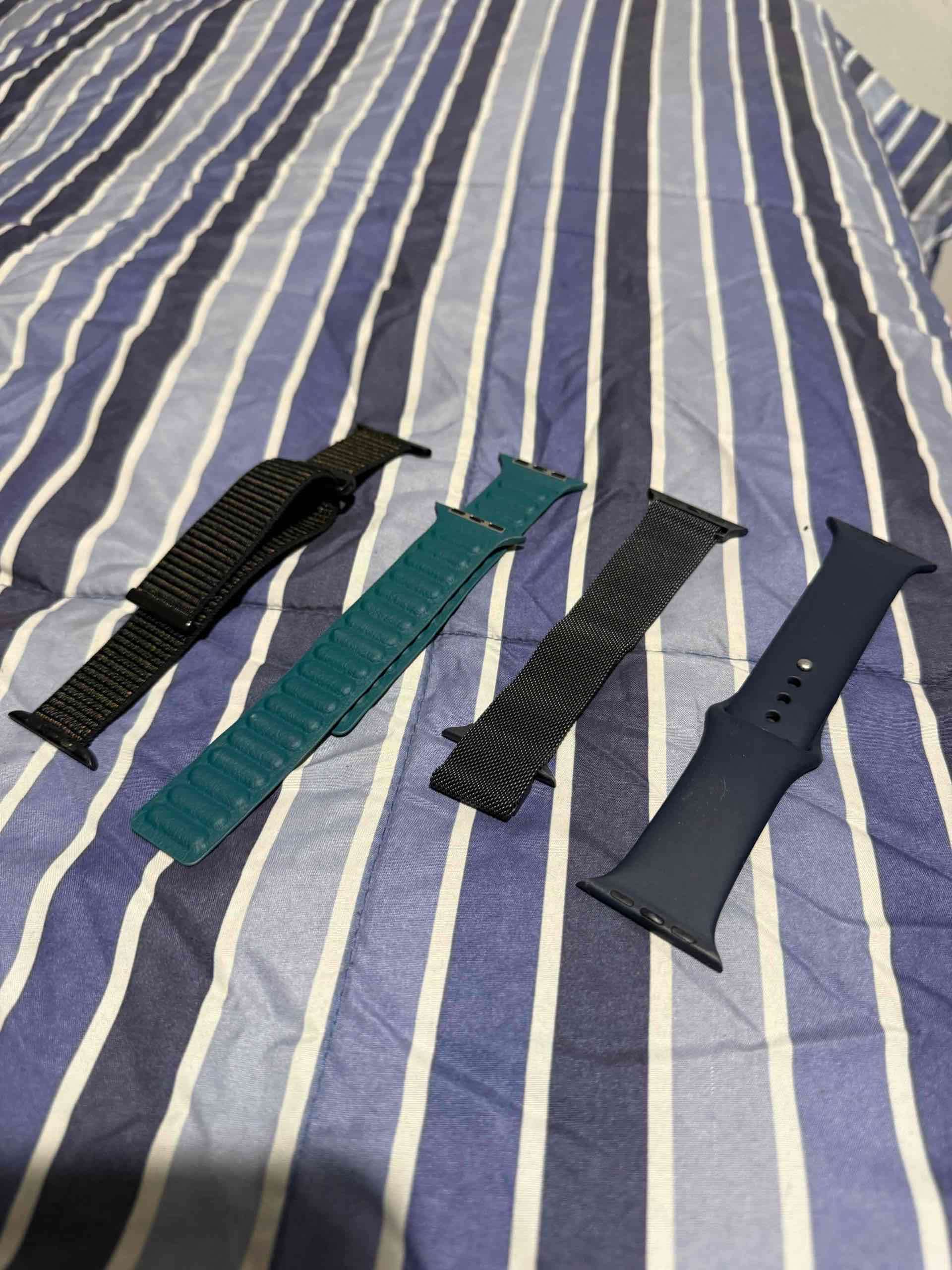 Apple Watch S10 46mm + Caja y accesorios - miniatura 6