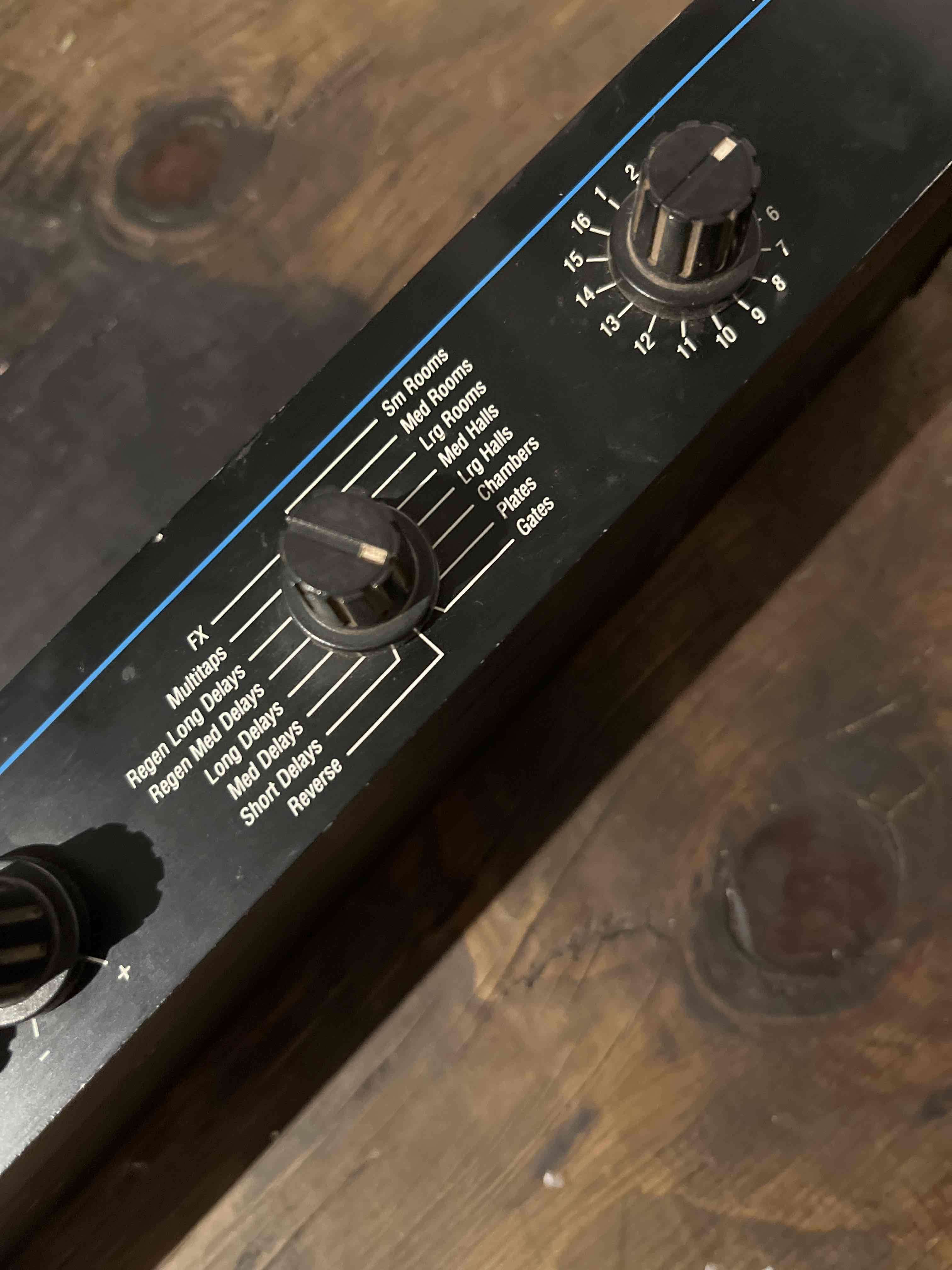 Reverb Alesis Microverb III - miniatura 2