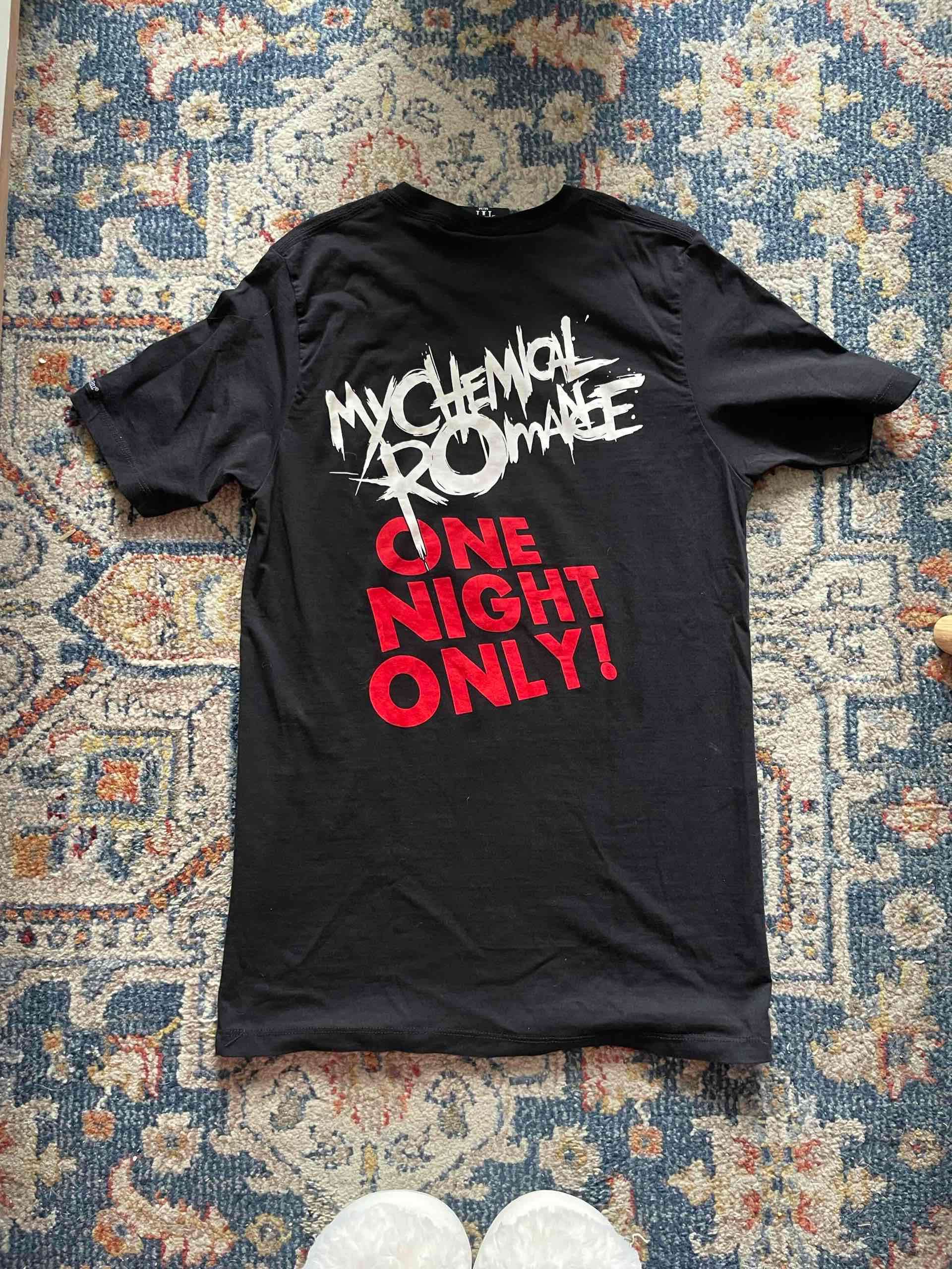 Polera My Chemical Romance negra - miniatura 2