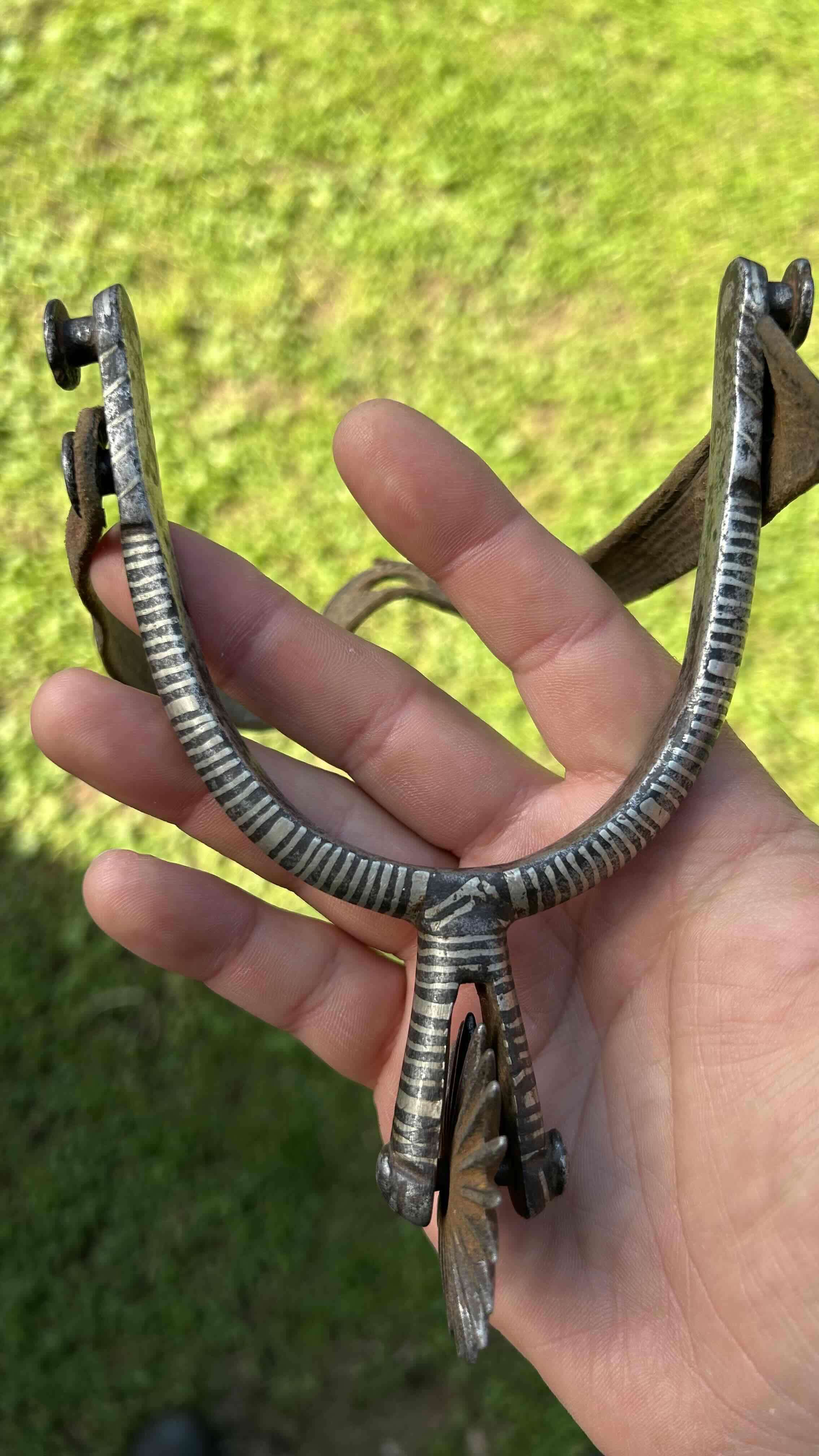 Espuelin antiguo chapeado en plata - miniatura 2