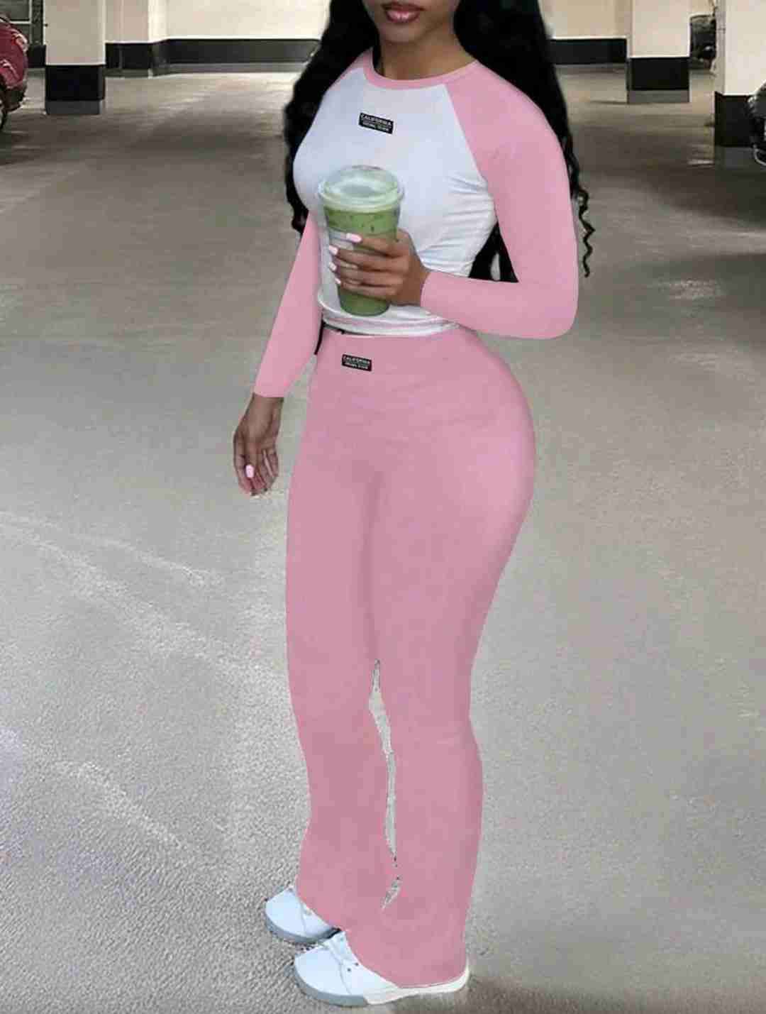 Conjunto deportivo rosa y blanco - miniatura 4