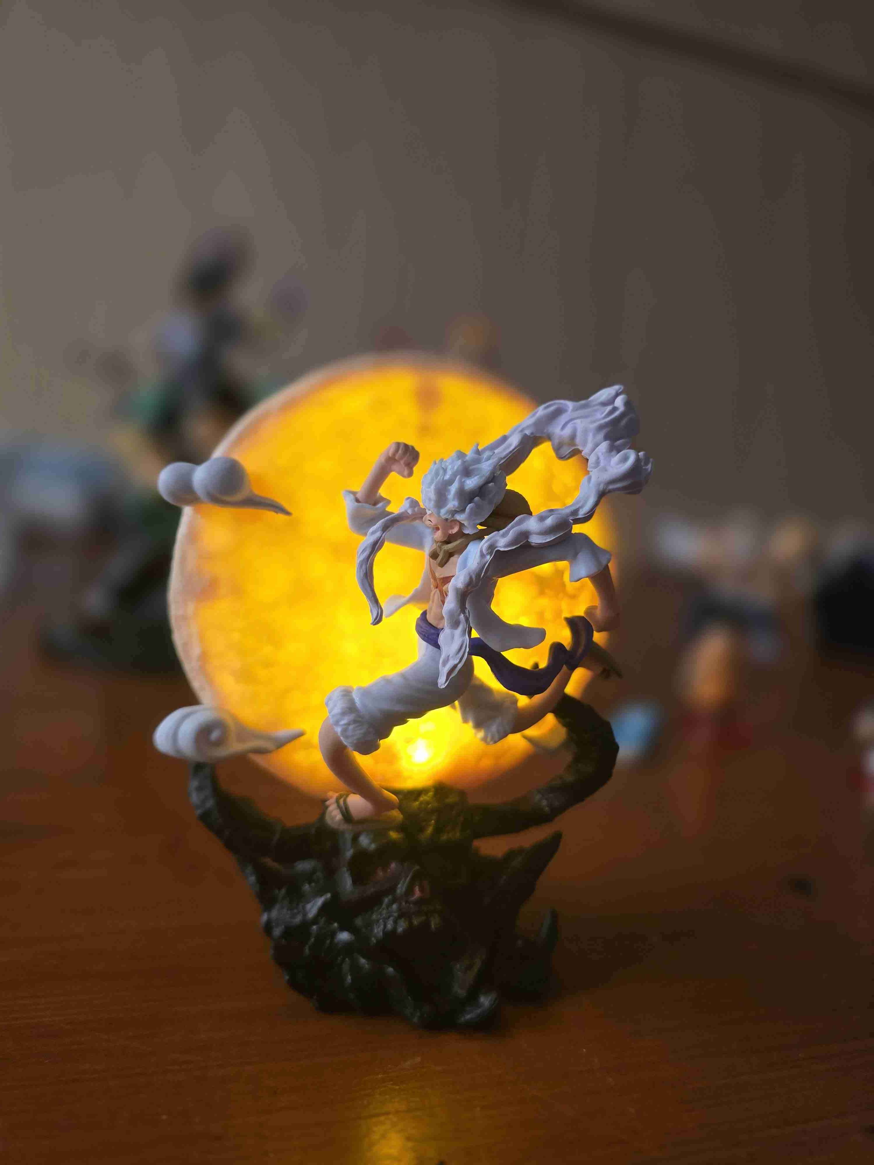 Figura de colección iluminada one pice