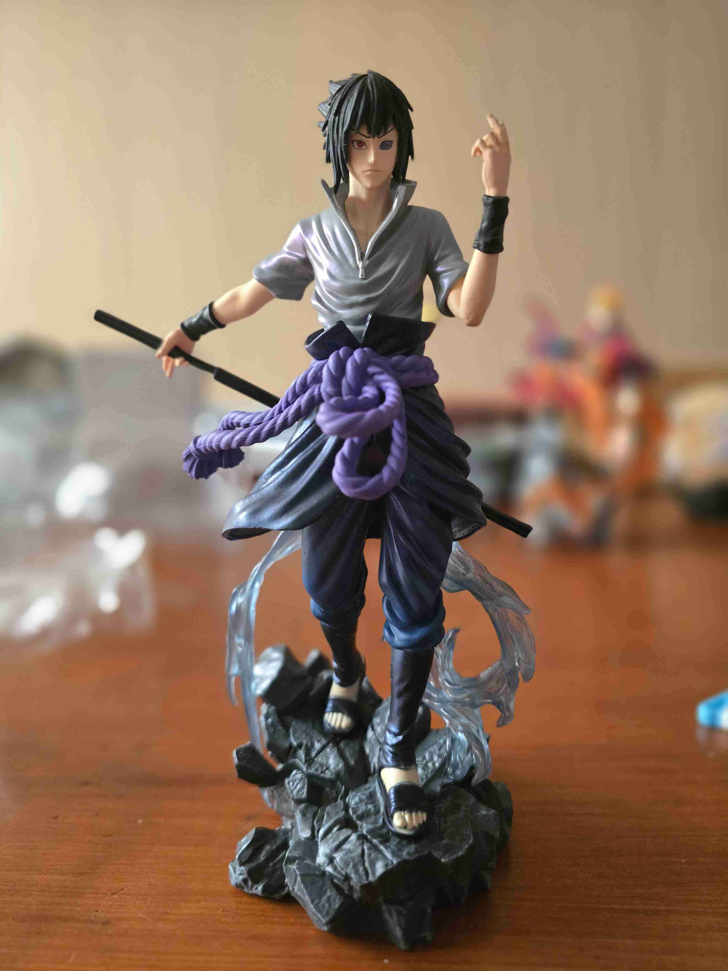 Figura anime Sasuke Uchiha y naruto usumaki - miniatura 1