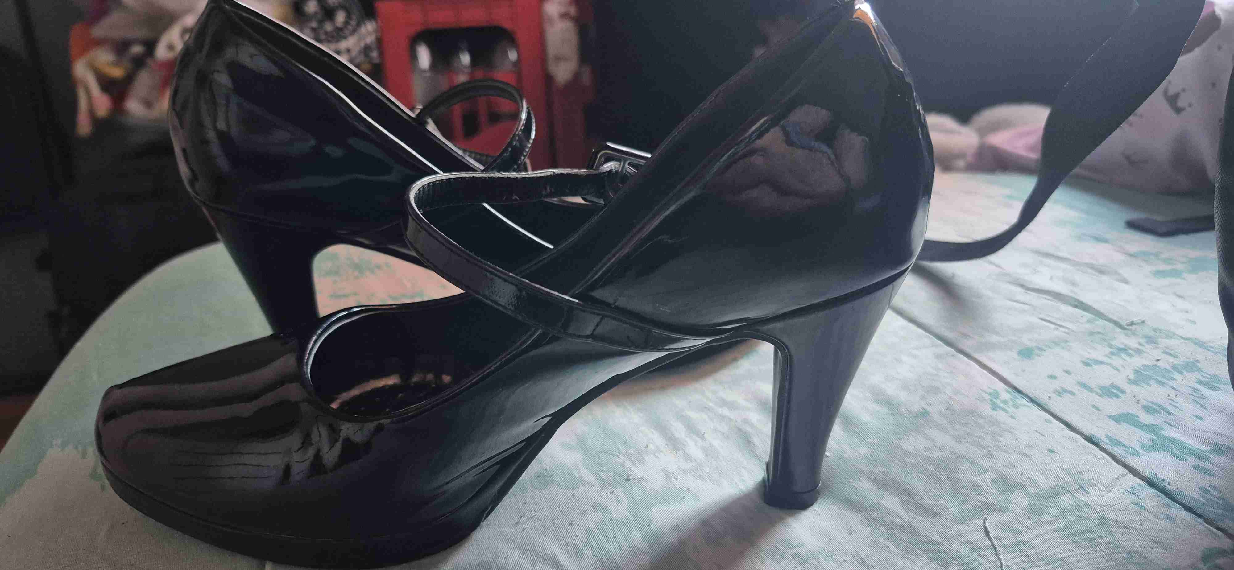 Zapatos negros con hebilla - miniatura 2