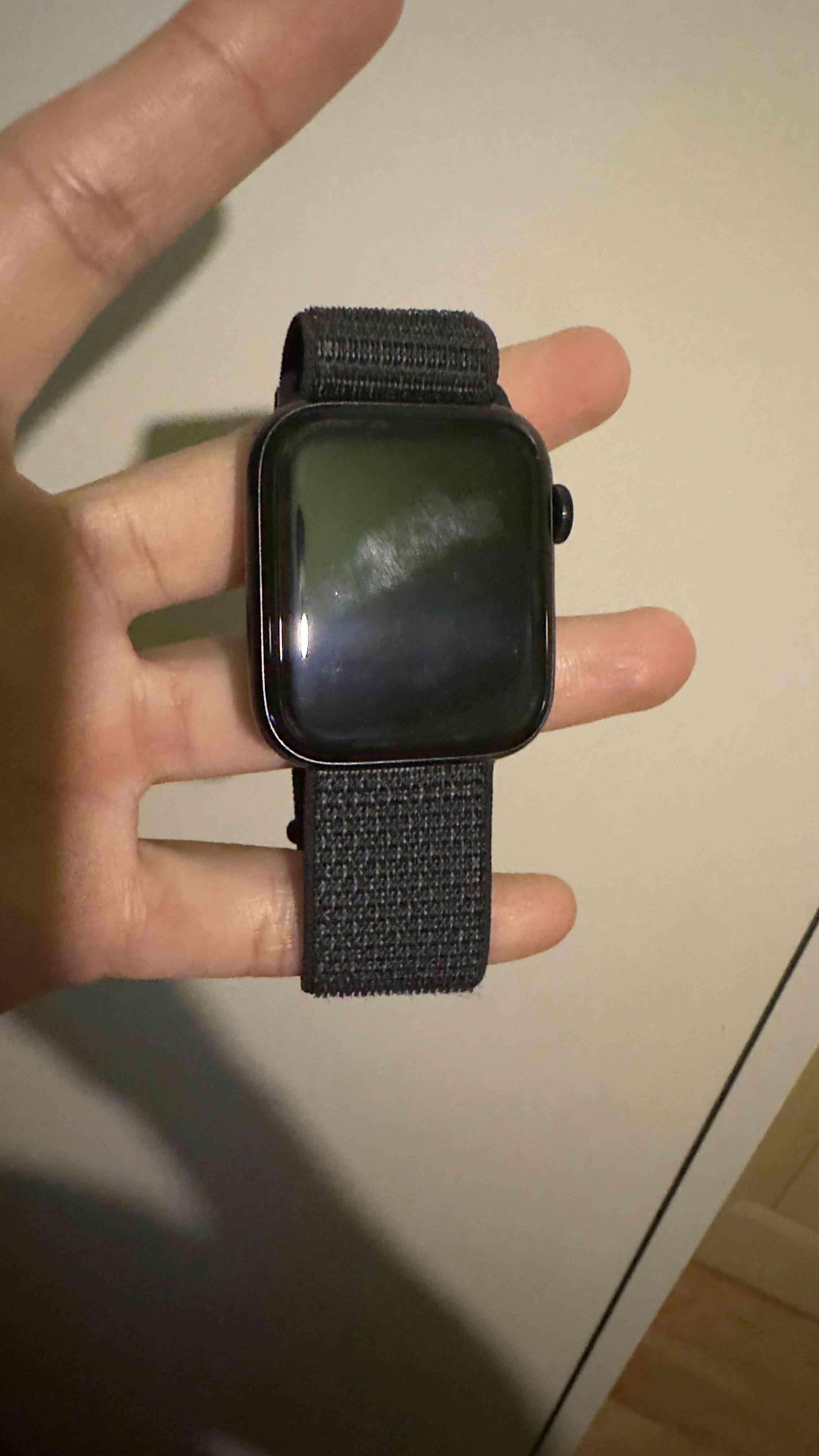 Apple Watch SE (2 gen) 44mm - miniatura 2