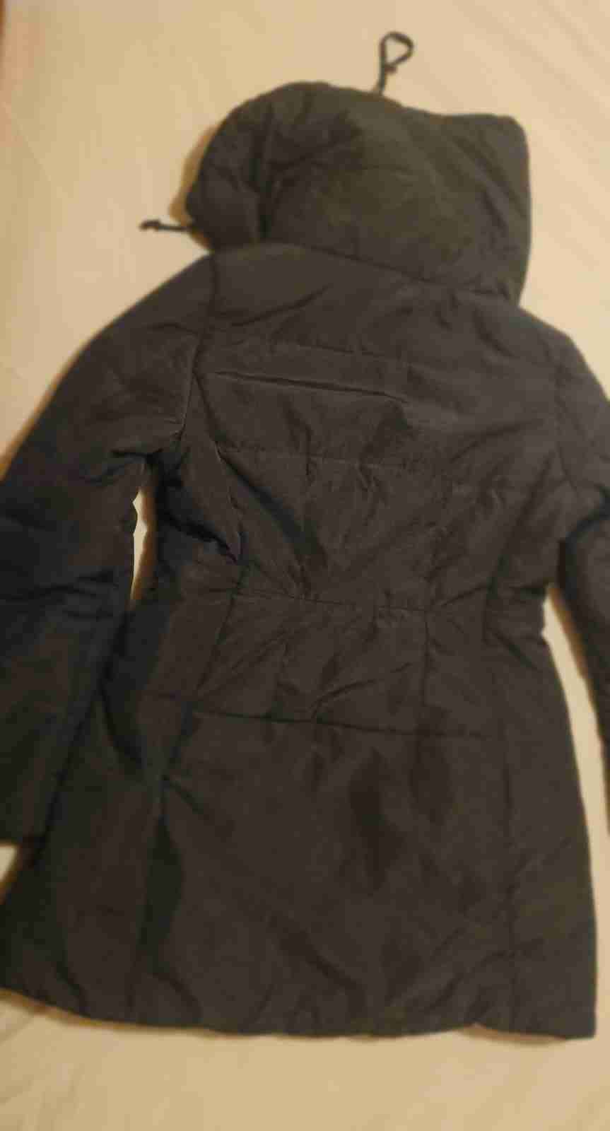 Parkas con capucha - miniatura 1