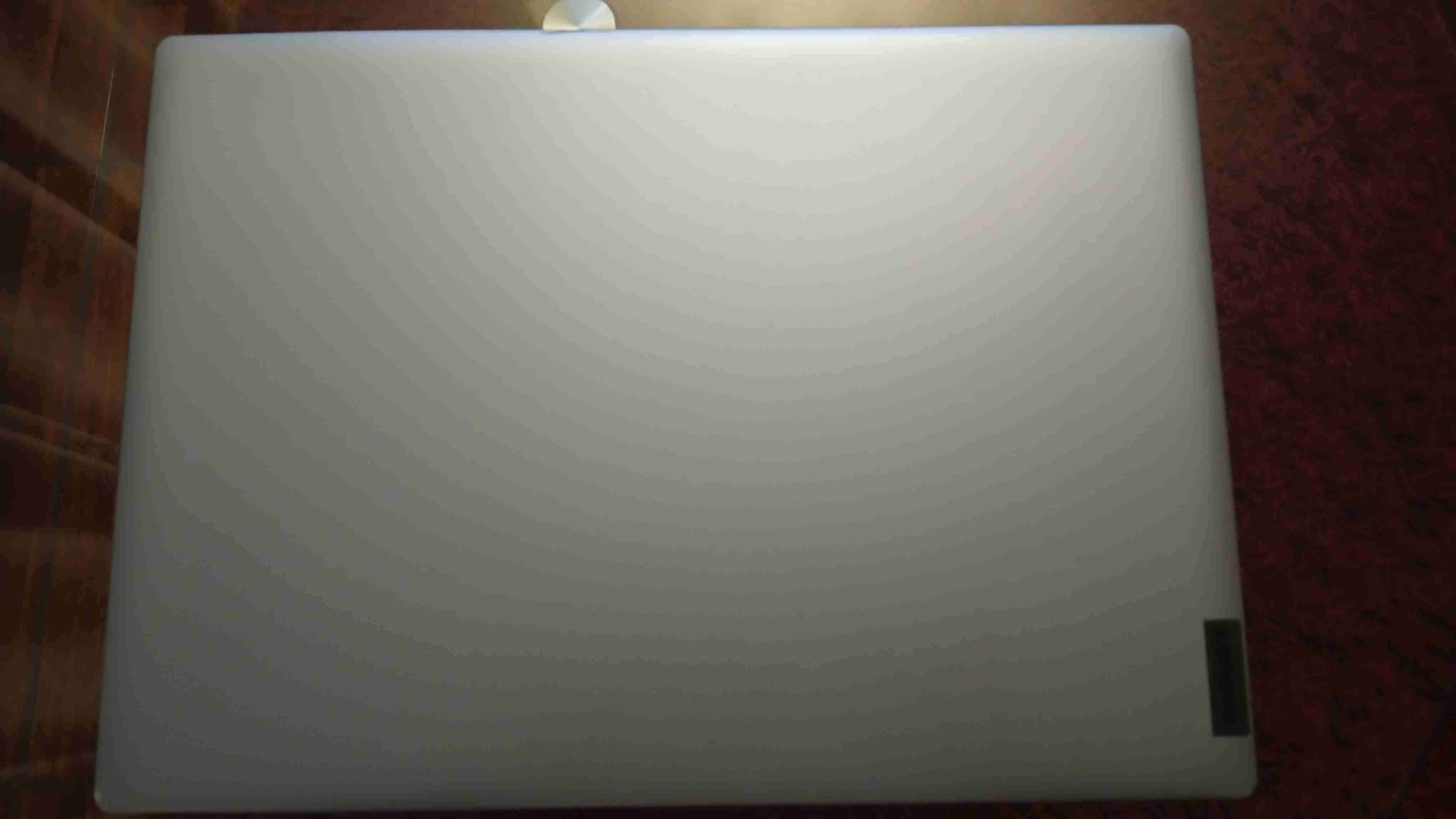 Laptop Lenovo Intel i3 - miniatura 2