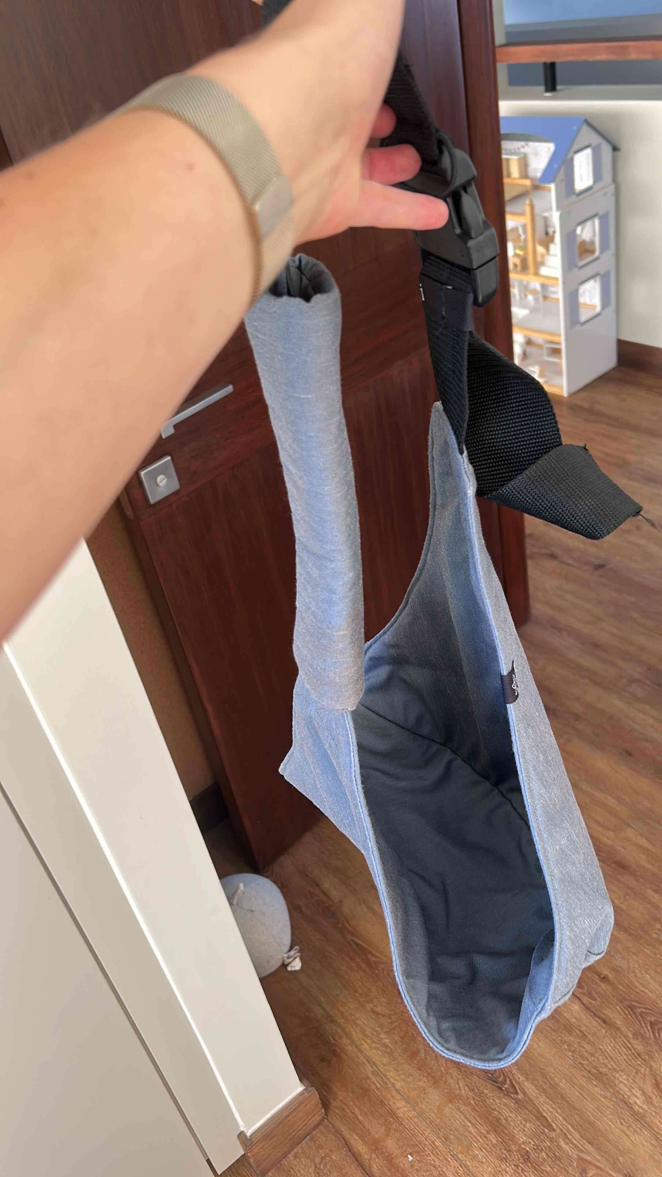 Porteo para niños desde 9 meses - miniatura 1