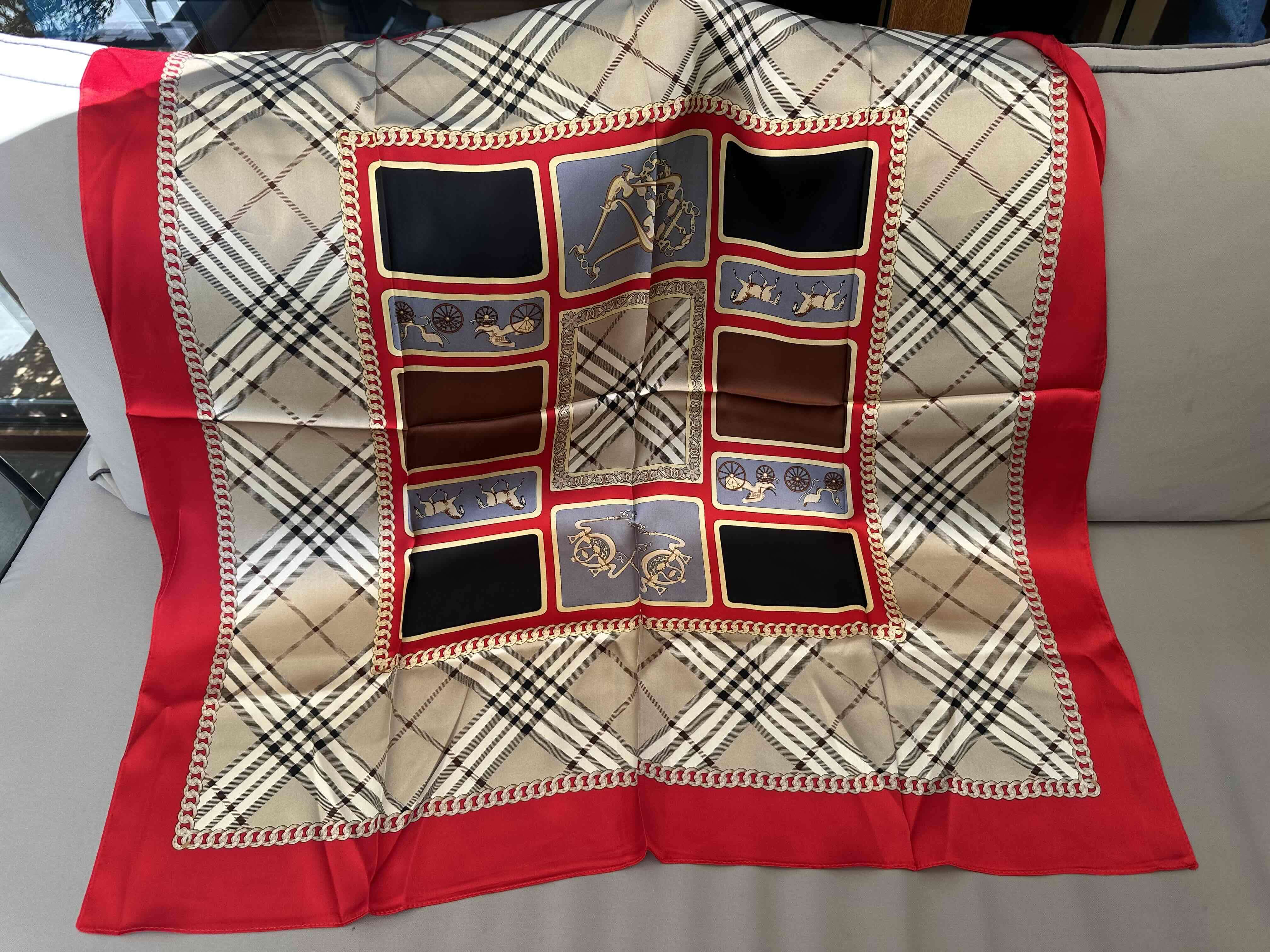 Pañuelo de diseño elegante - miniatura 2