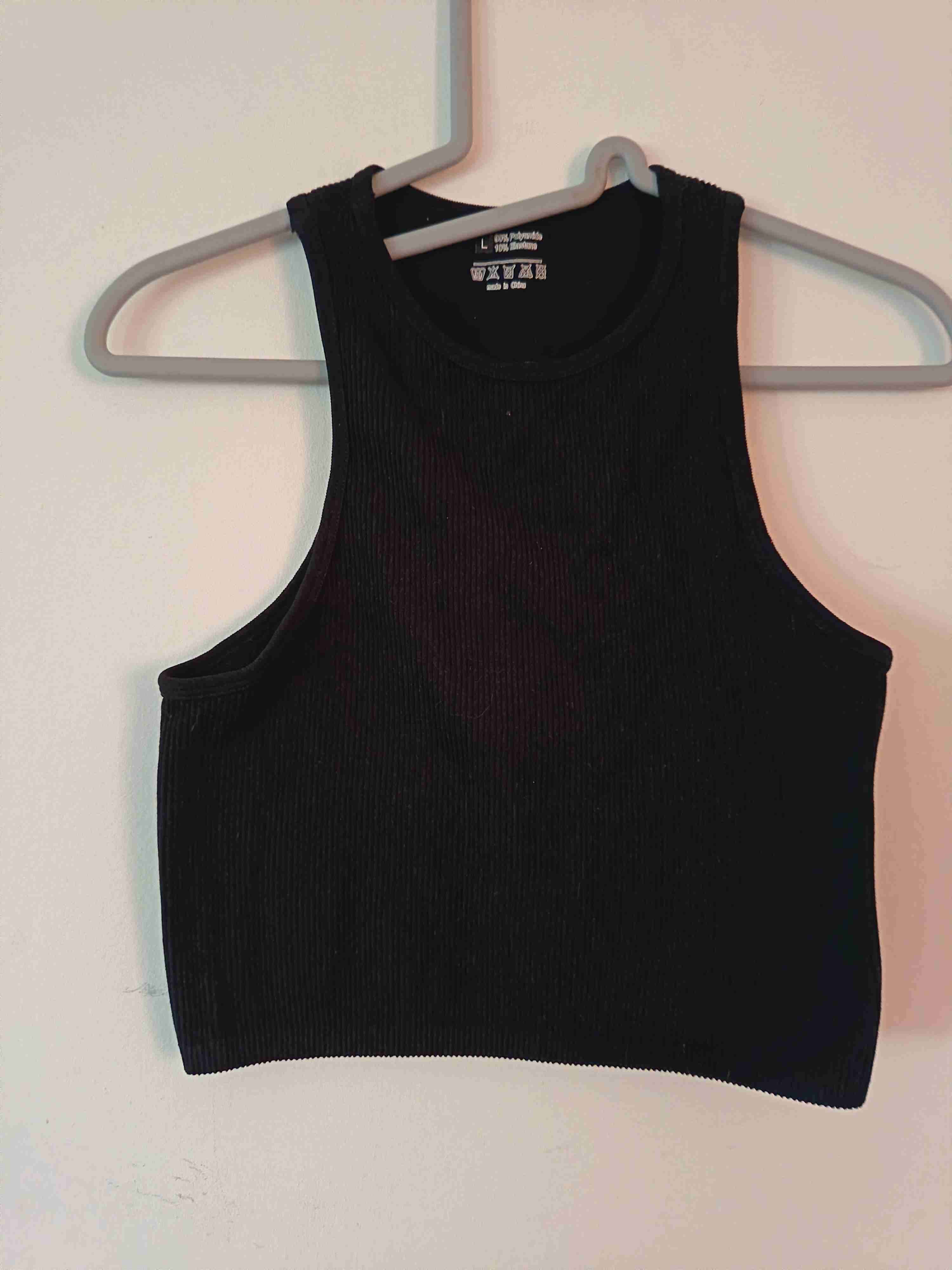 Ropa excelente estado - miniatura 4