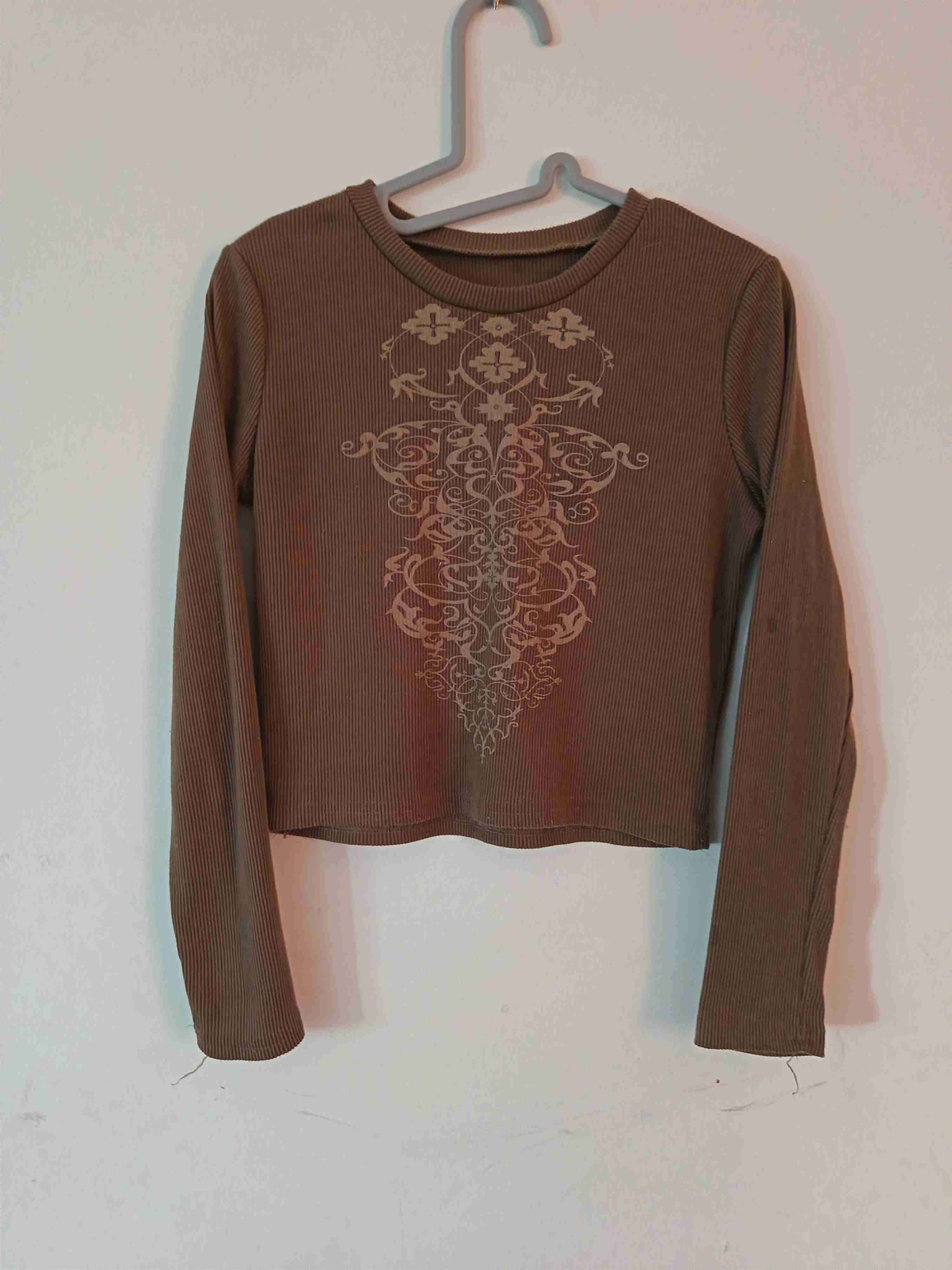 Ropa excelente estado - miniatura 5