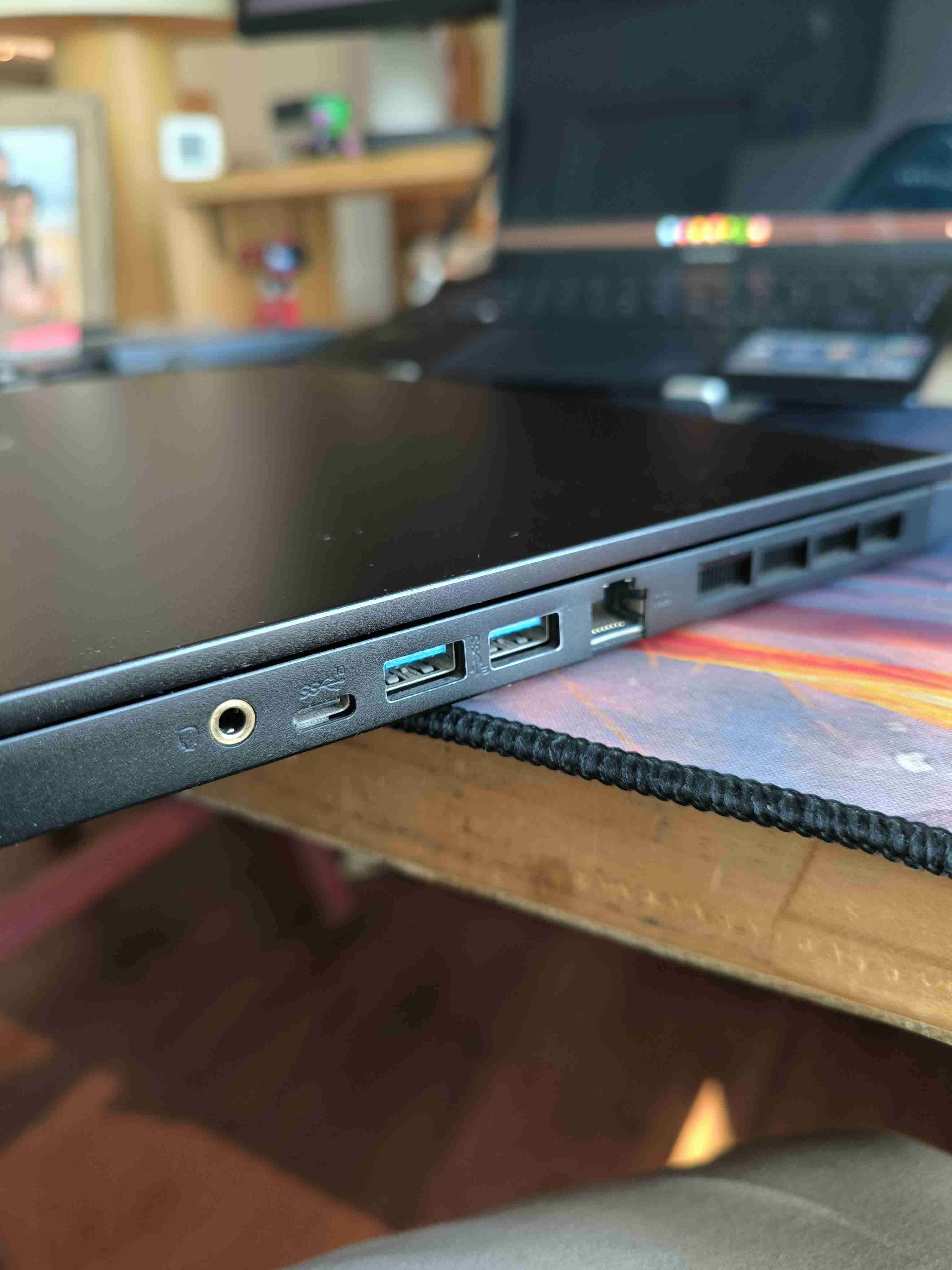 Laptop MSI GS66 Stealth - miniatura 5