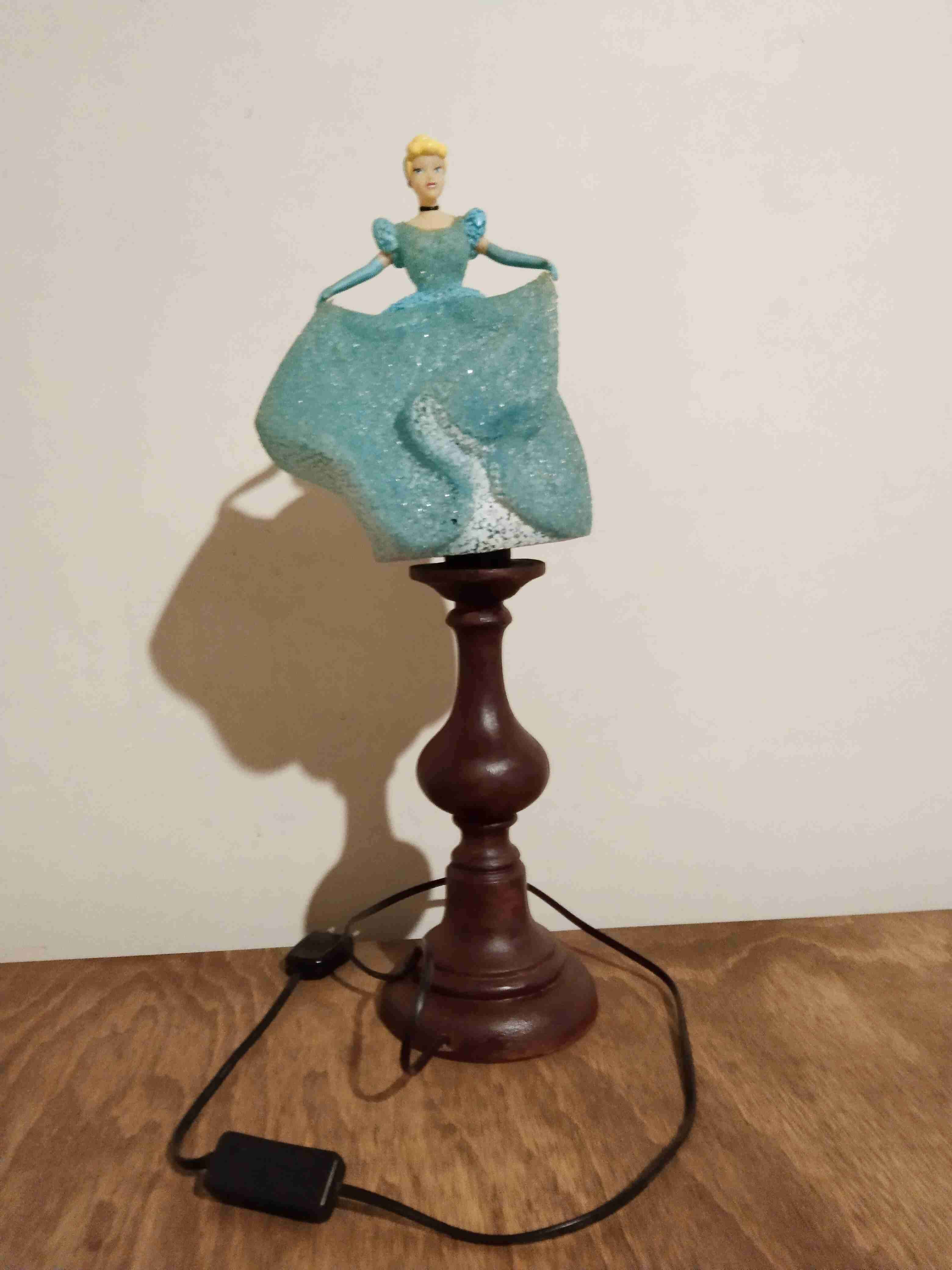 Lámpara de mesa - miniatura 5