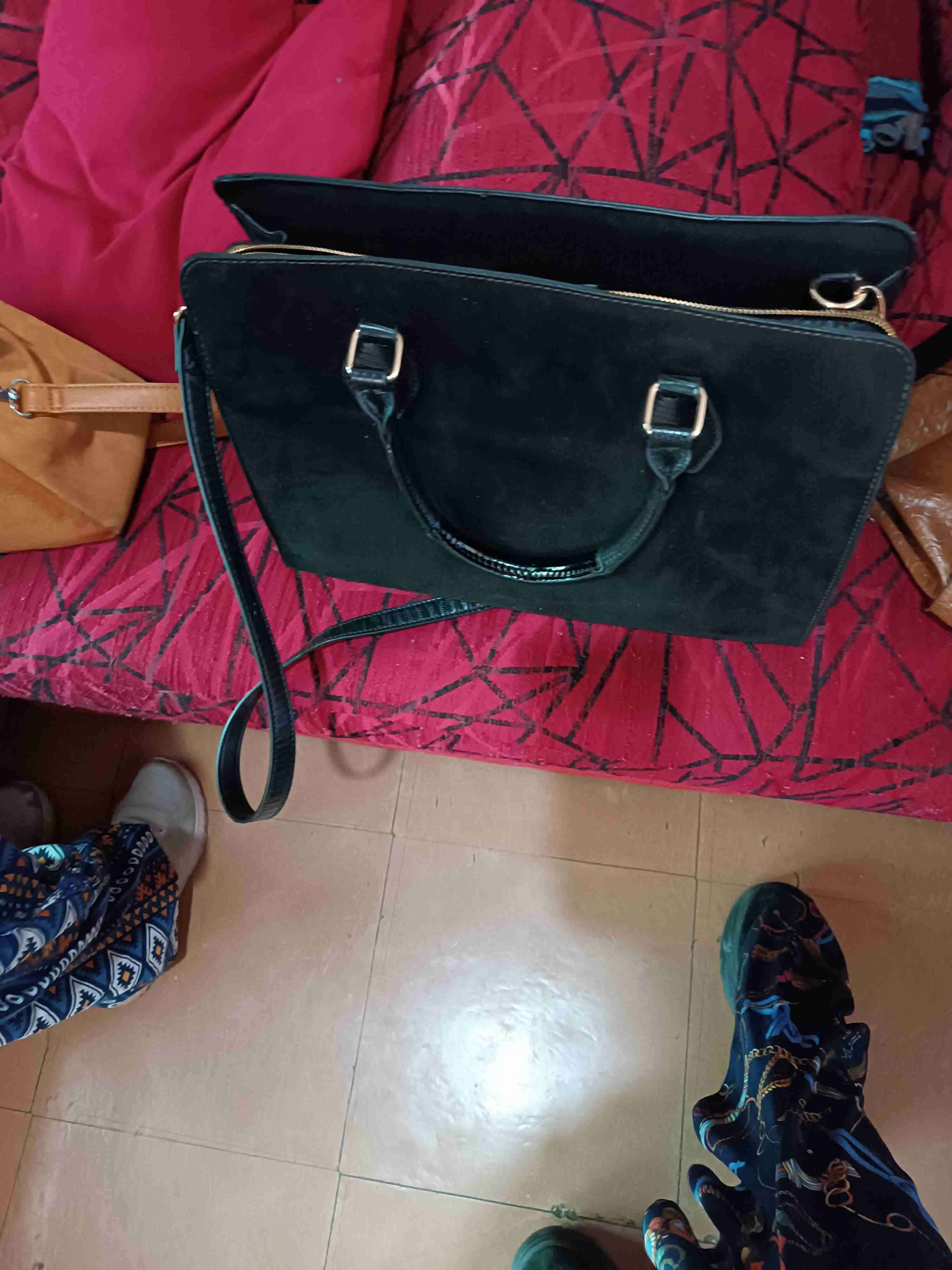 Cartera de diseño elegante - miniatura 2