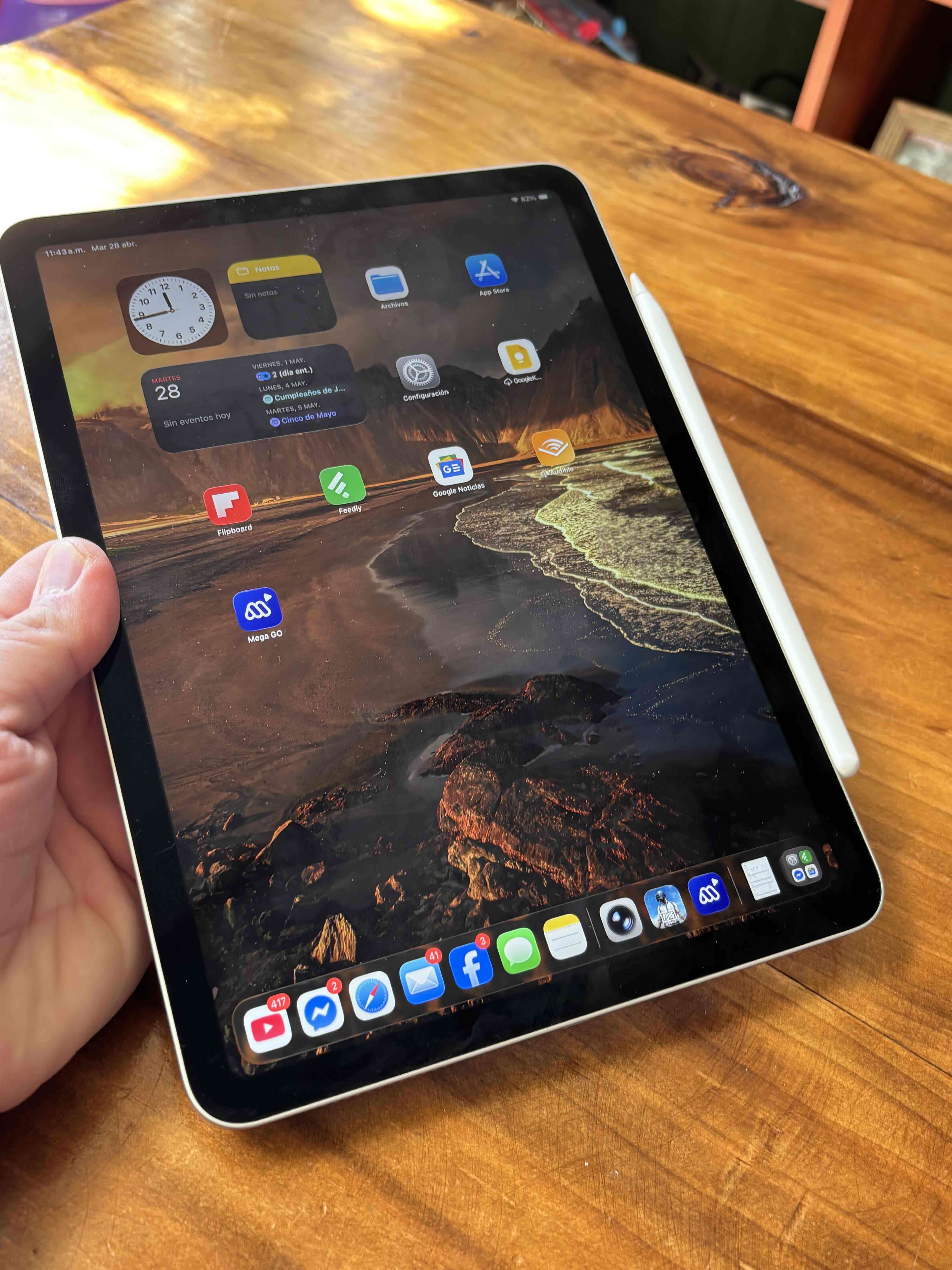 iPad Air 5 con Apple Pencil - miniatura 1
