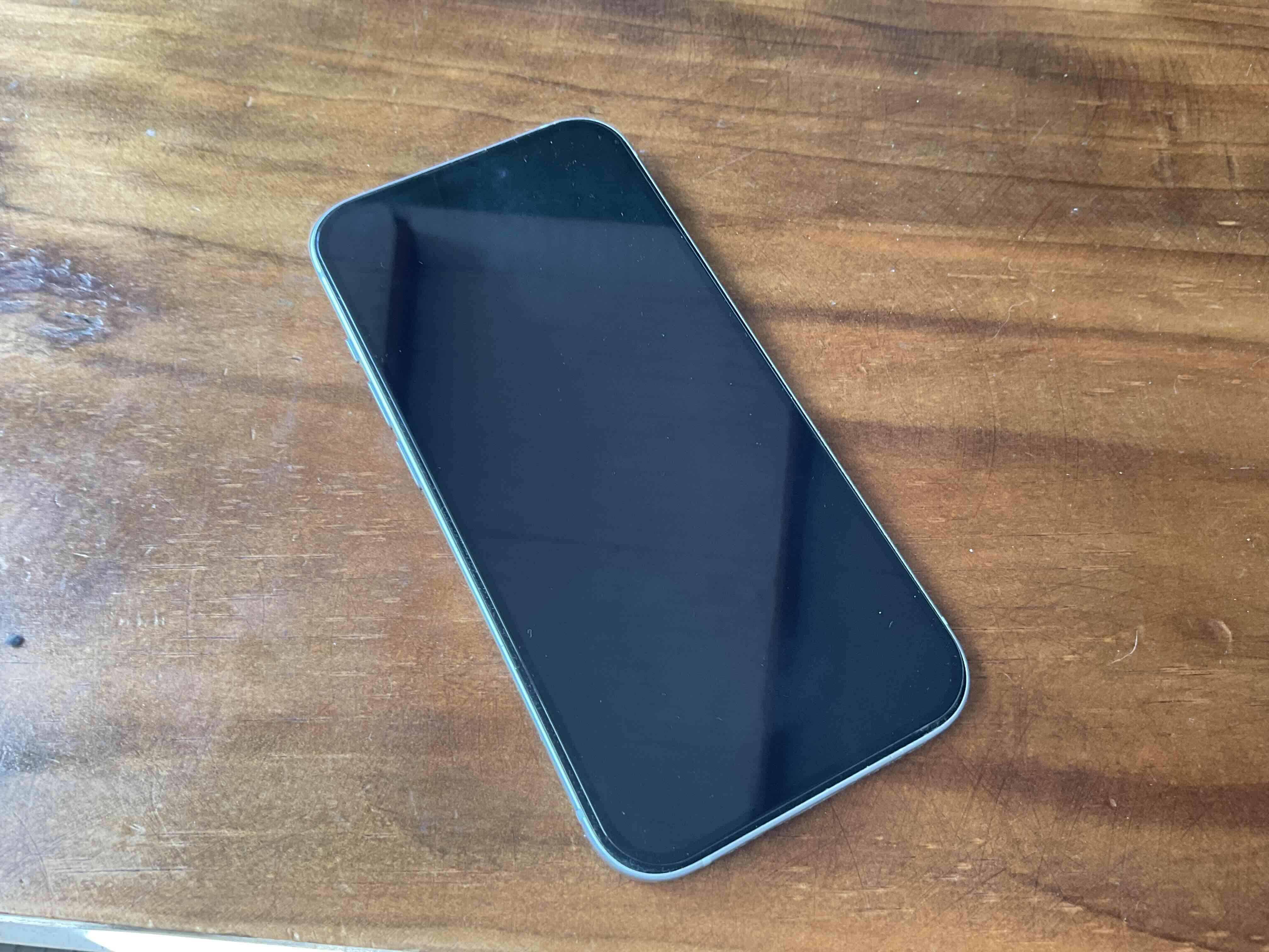 Smartphone Apple iPhone 15 de 128 gb - miniatura 5