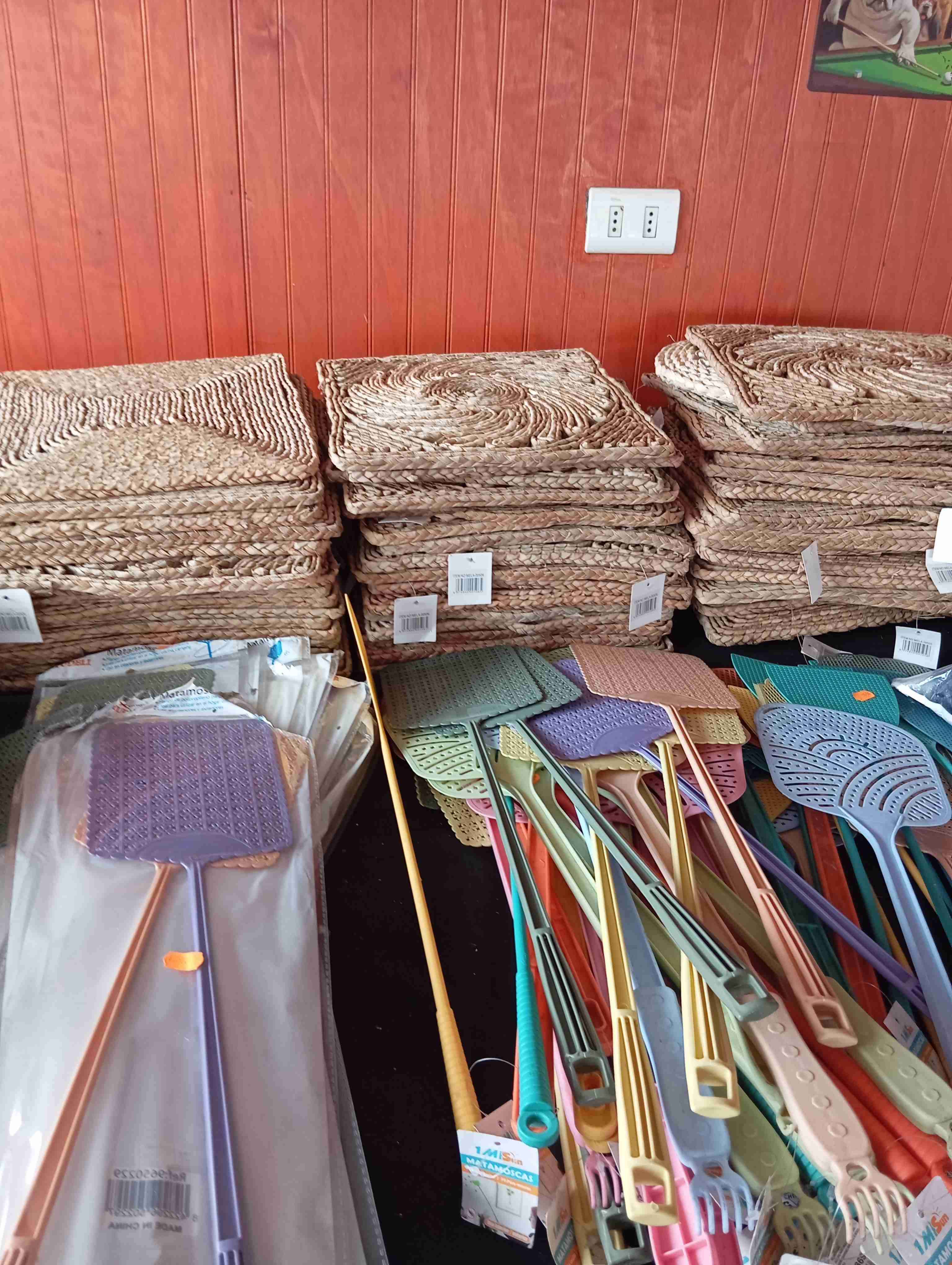 Gorros infantiles con pompones - miniatura 4