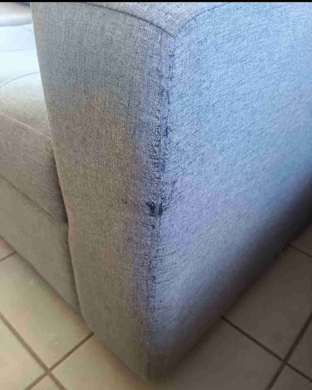 Sofá seccional gris claro - miniatura 3