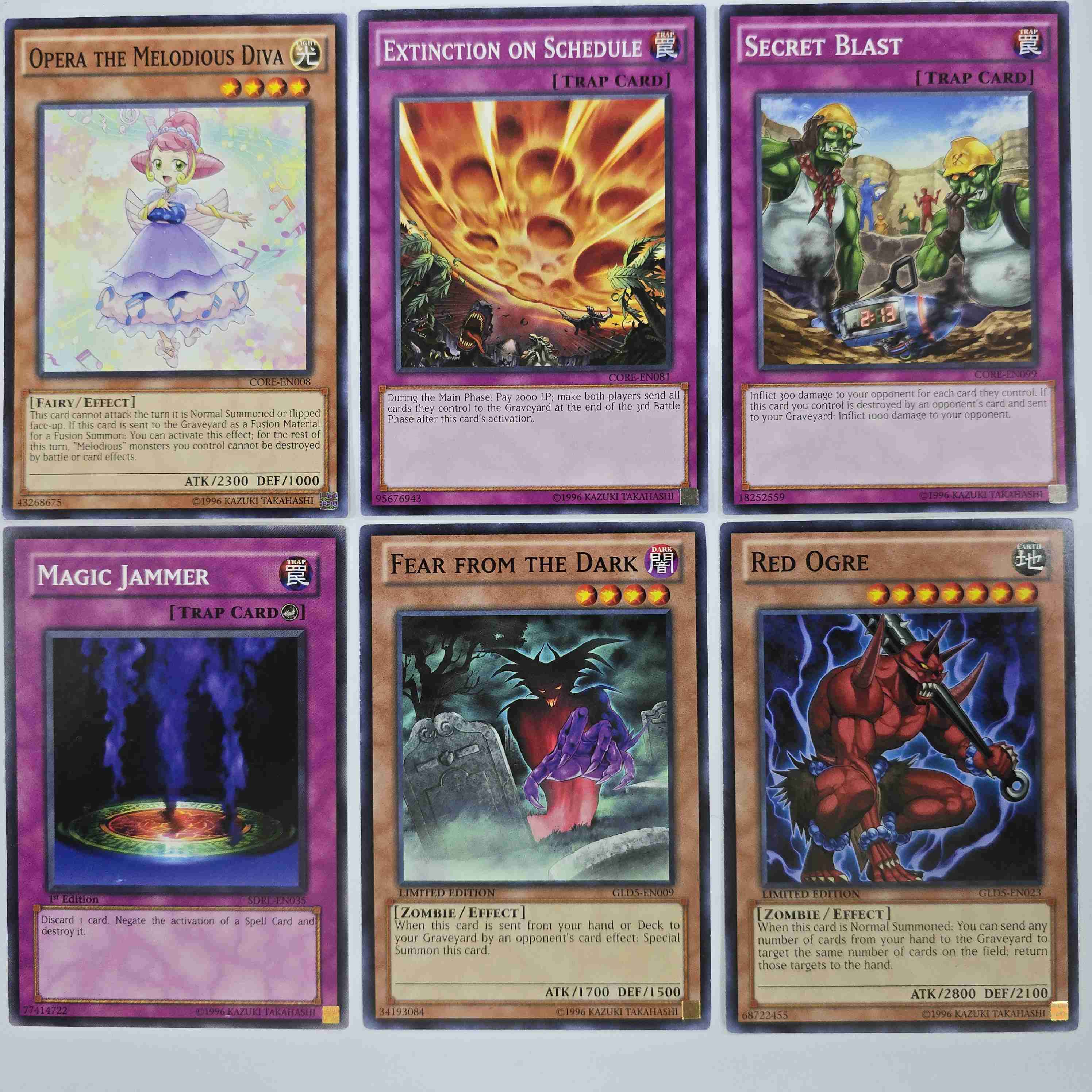 Cartas Yu-Gi-Oh edición limitada - miniatura 2