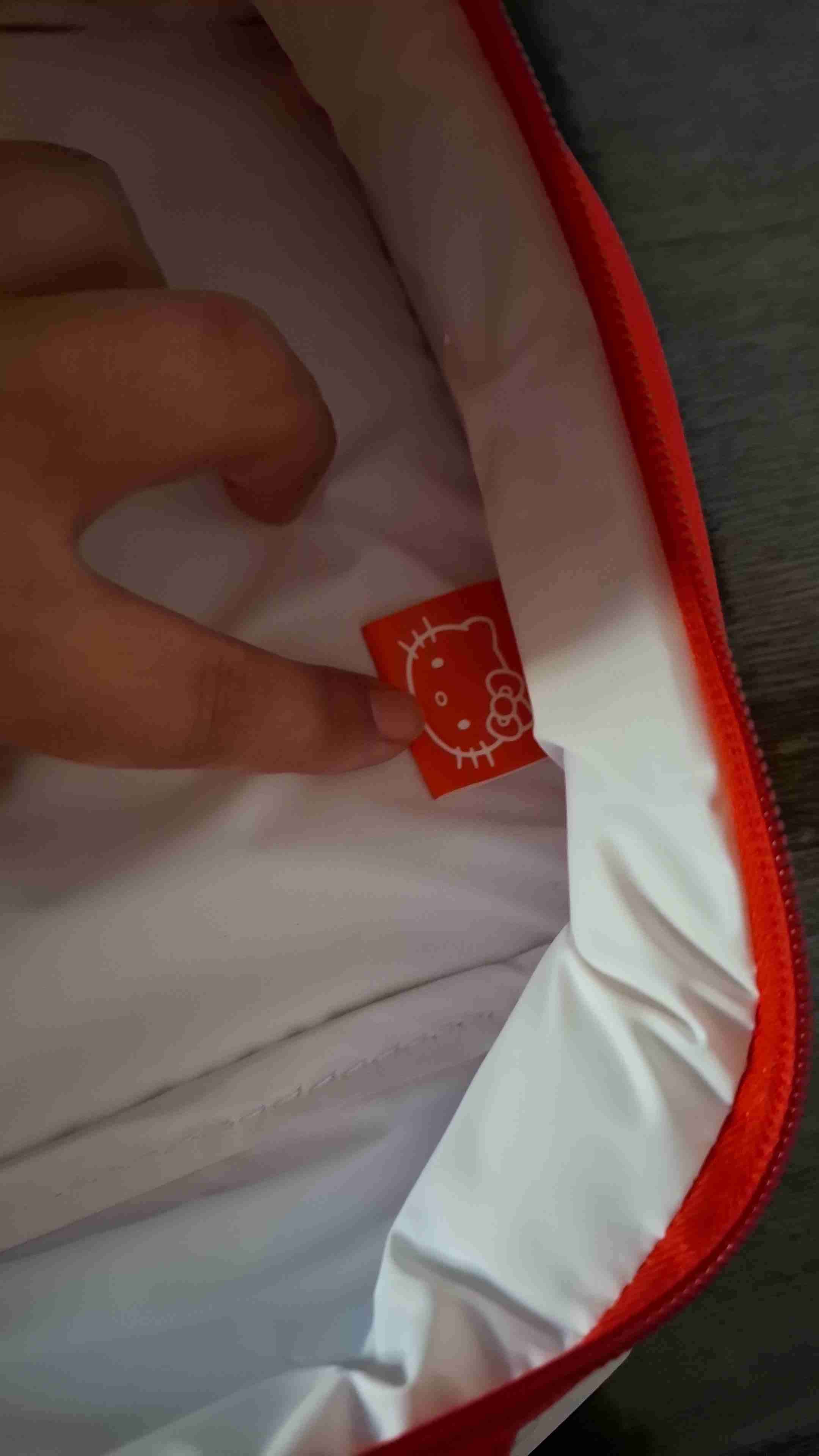 Neceser Hello Kitty edición aniversario - miniatura 2