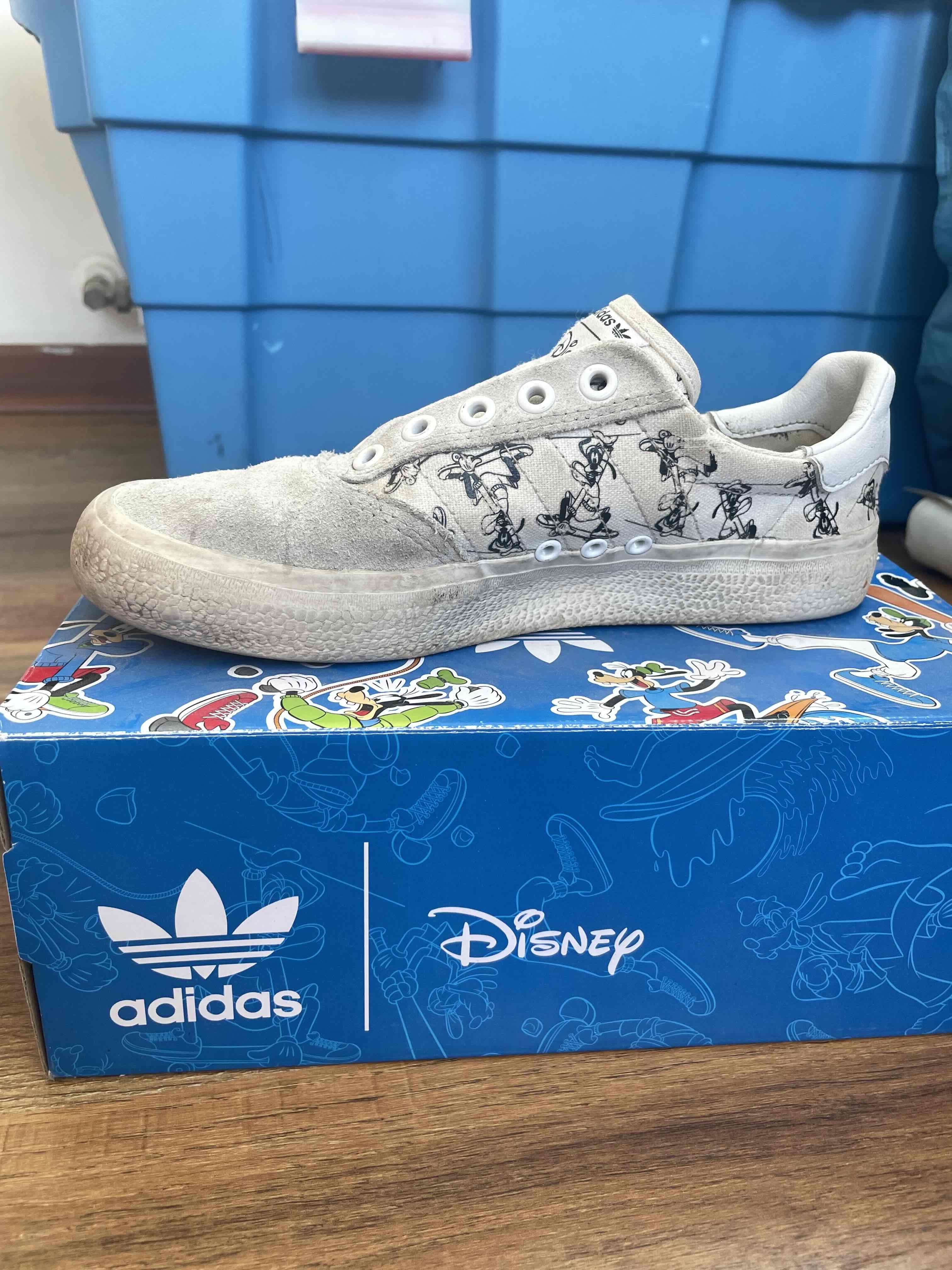 Zapatillas Disney Adidas - miniatura 1