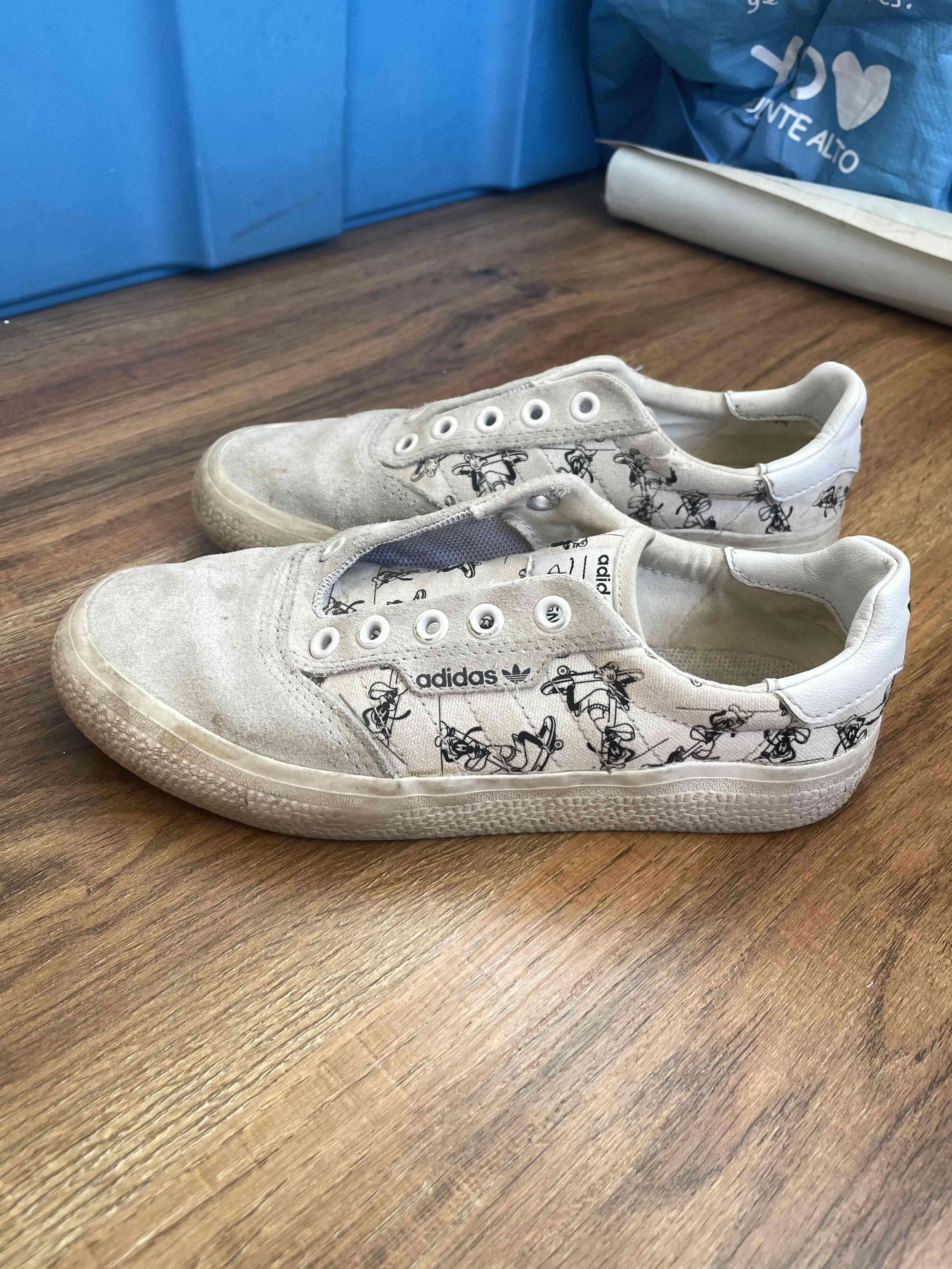 Zapatillas Disney Adidas - miniatura 2