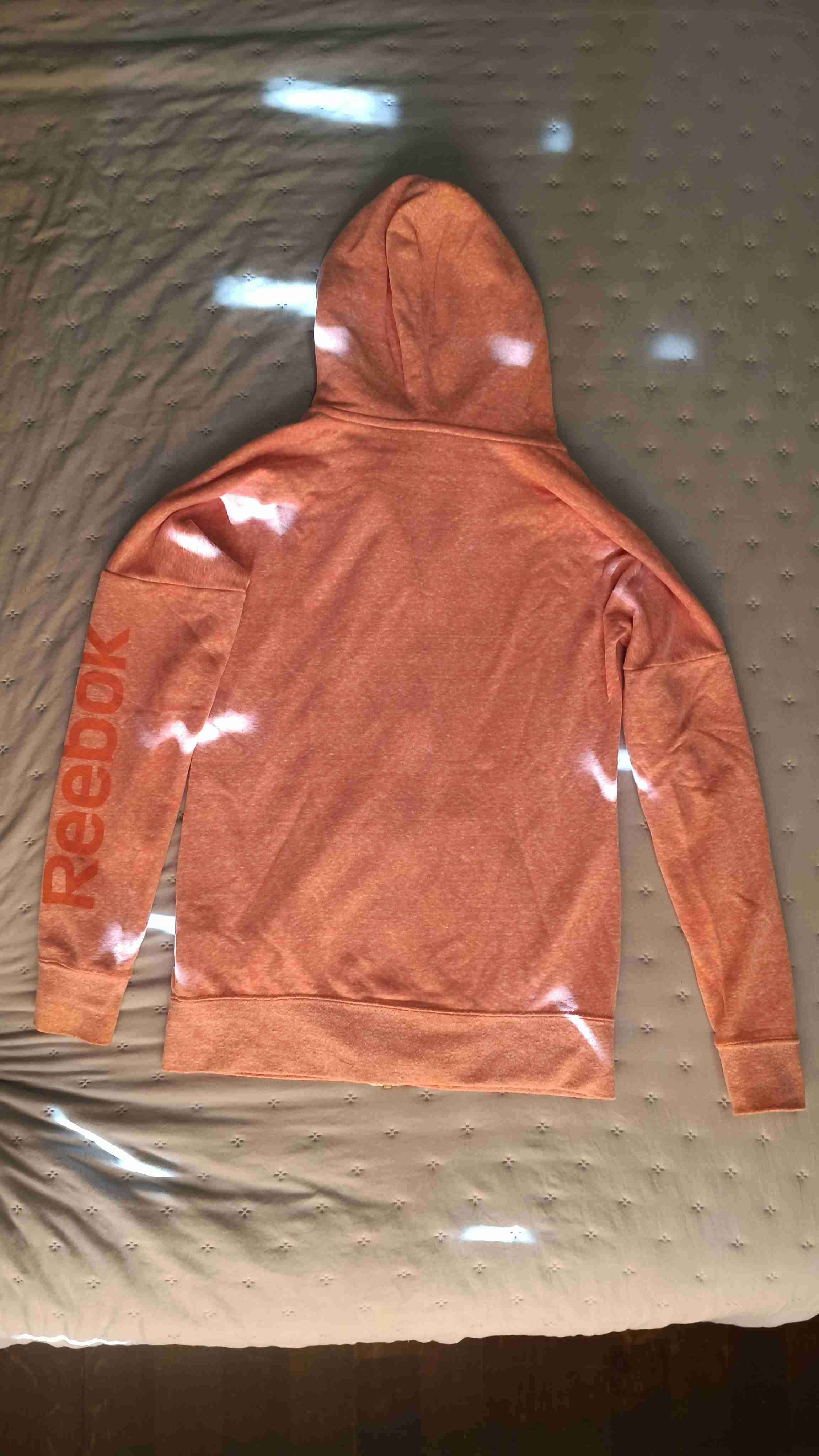 Polerón coral con capucha - miniatura 3