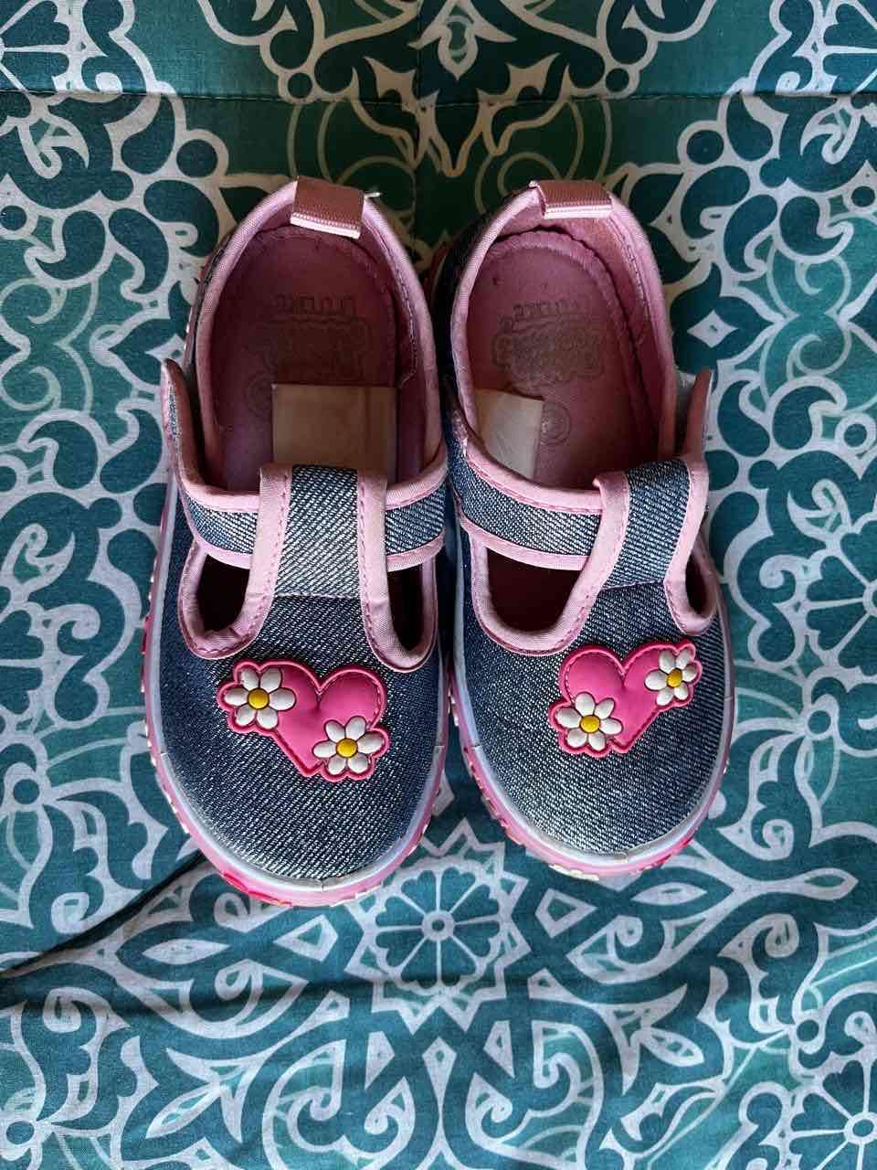 Zapatillas infantiles jean y rosa - miniatura 1
