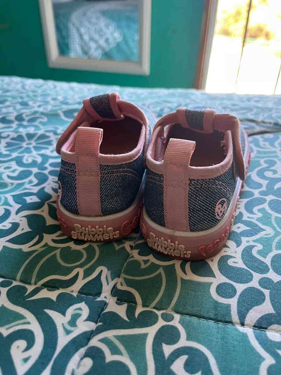 Zapatillas infantiles jean y rosa - miniatura 2