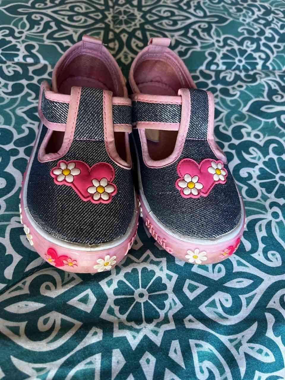 Zapatillas infantiles jean y rosa - miniatura 3