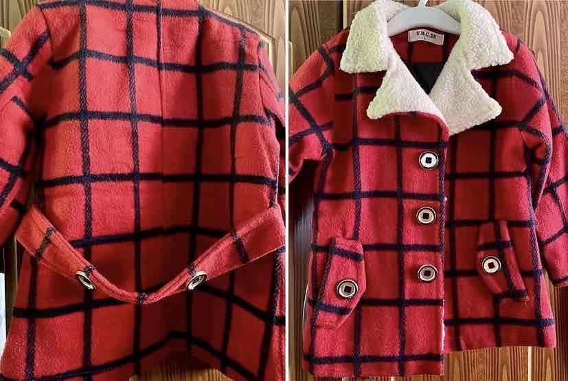 Abrigo de cuadros rojo para niña