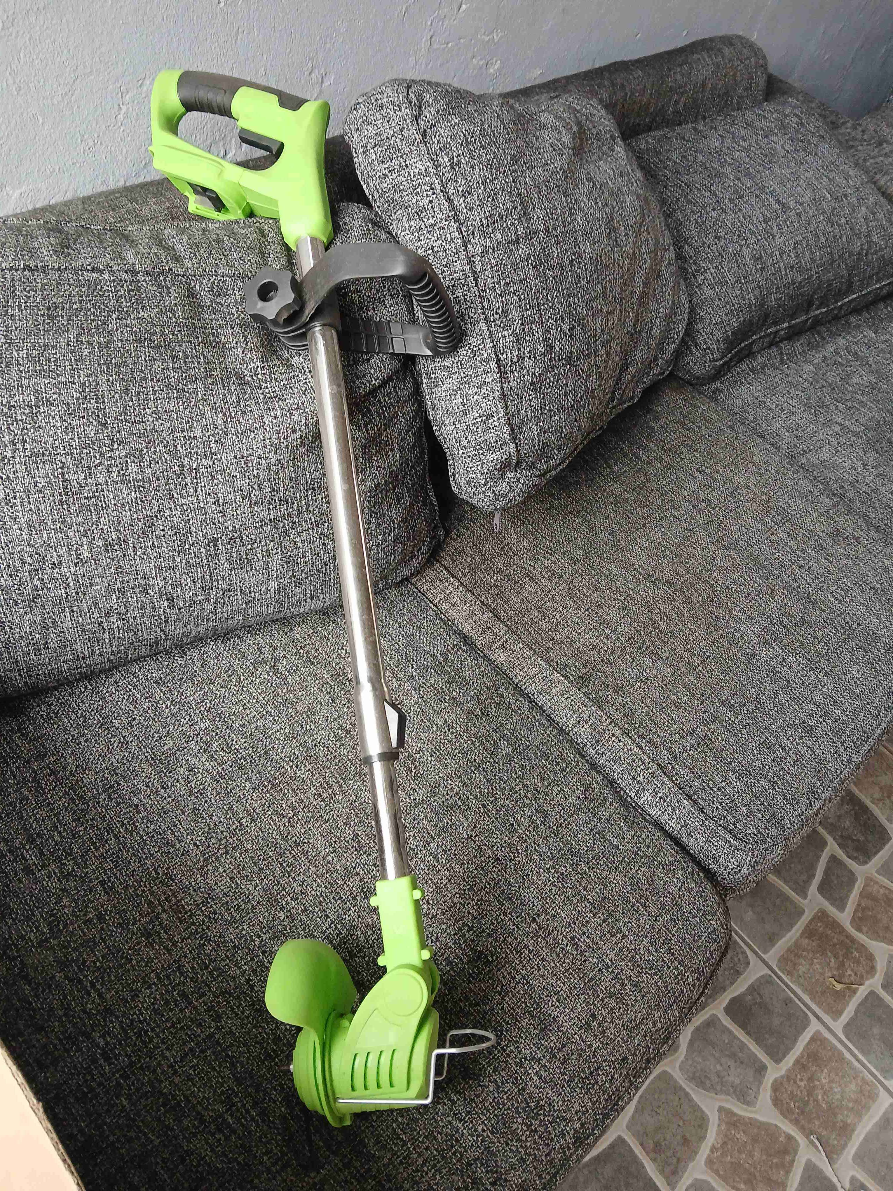 Maquina de cortar pasto y de regalo rastrillo - miniatura 3