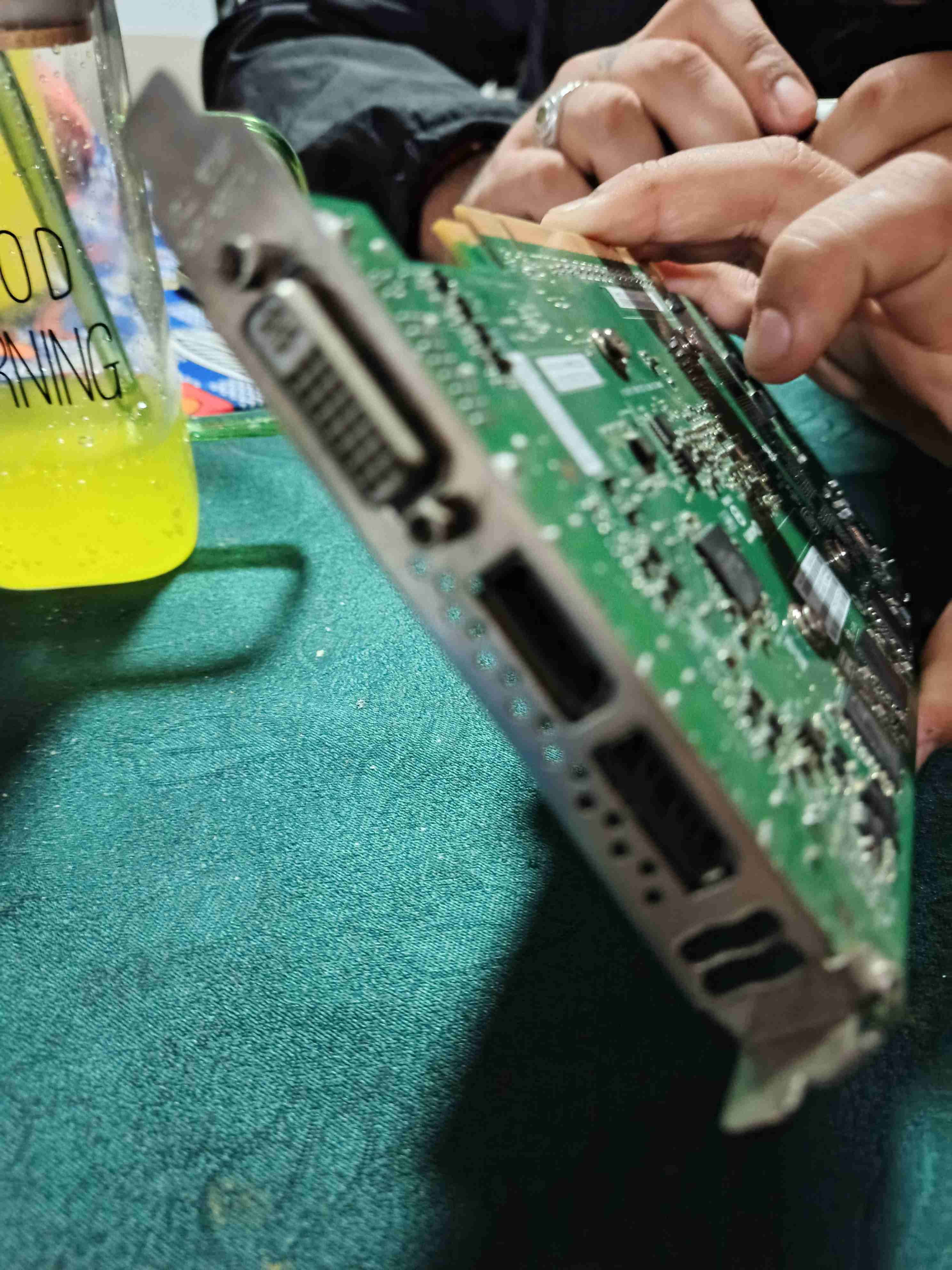 Tarjeta gráfica NVIDIA Quadro - miniatura 3